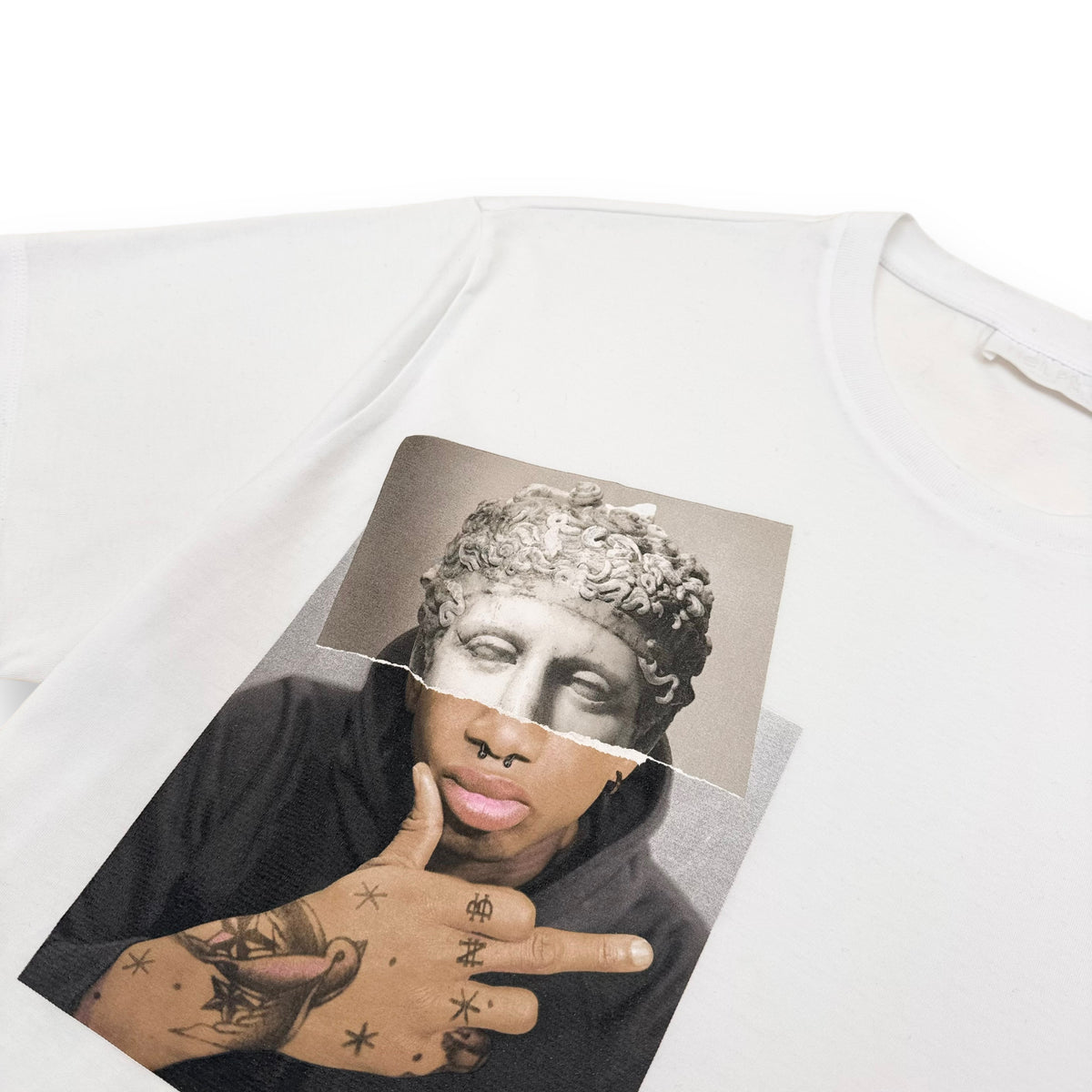 NEIL BARRETT COTTON ‘RAP CULES 2’ T-SHIRT WHITE L