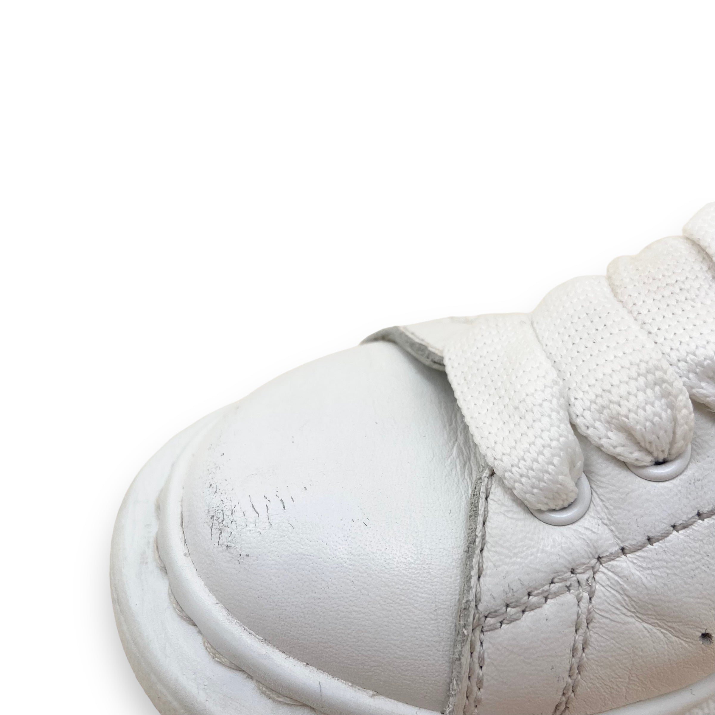 ALEXANDER MCQUEEN SNEAKERS WHITE UK8