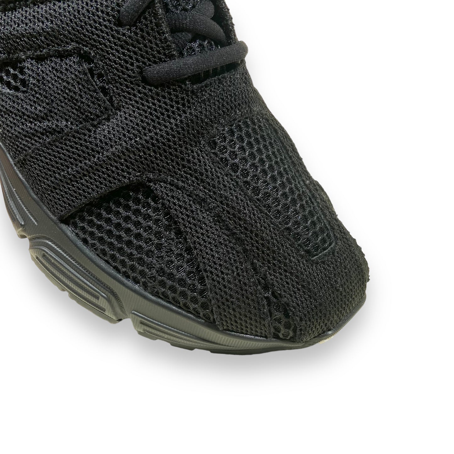 BALENCIAGA PHANTOM SNEAKERS BLACK UK7