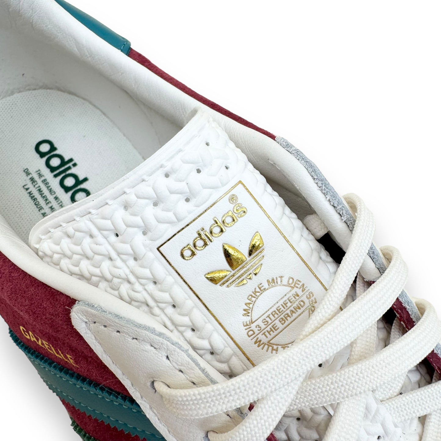ADIDAS ORIGINAL GAZELLE INDOOR SUEDE SNEAKER BURGUNDY UK10