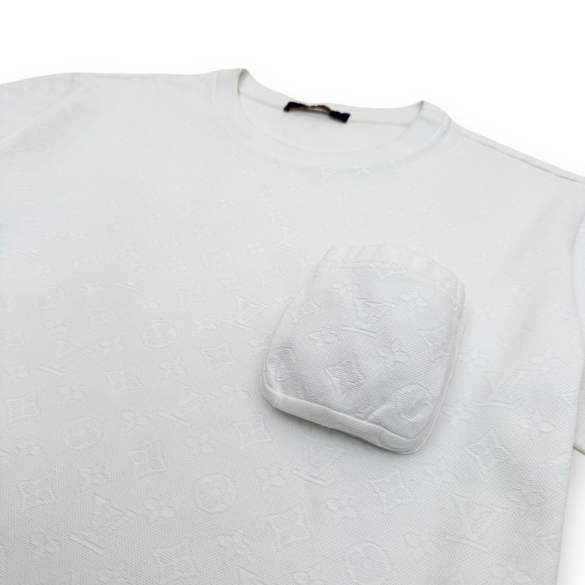 LOUIS VUITTON MONOGRAM 3D POCKET T-SHIRT WHITE XL