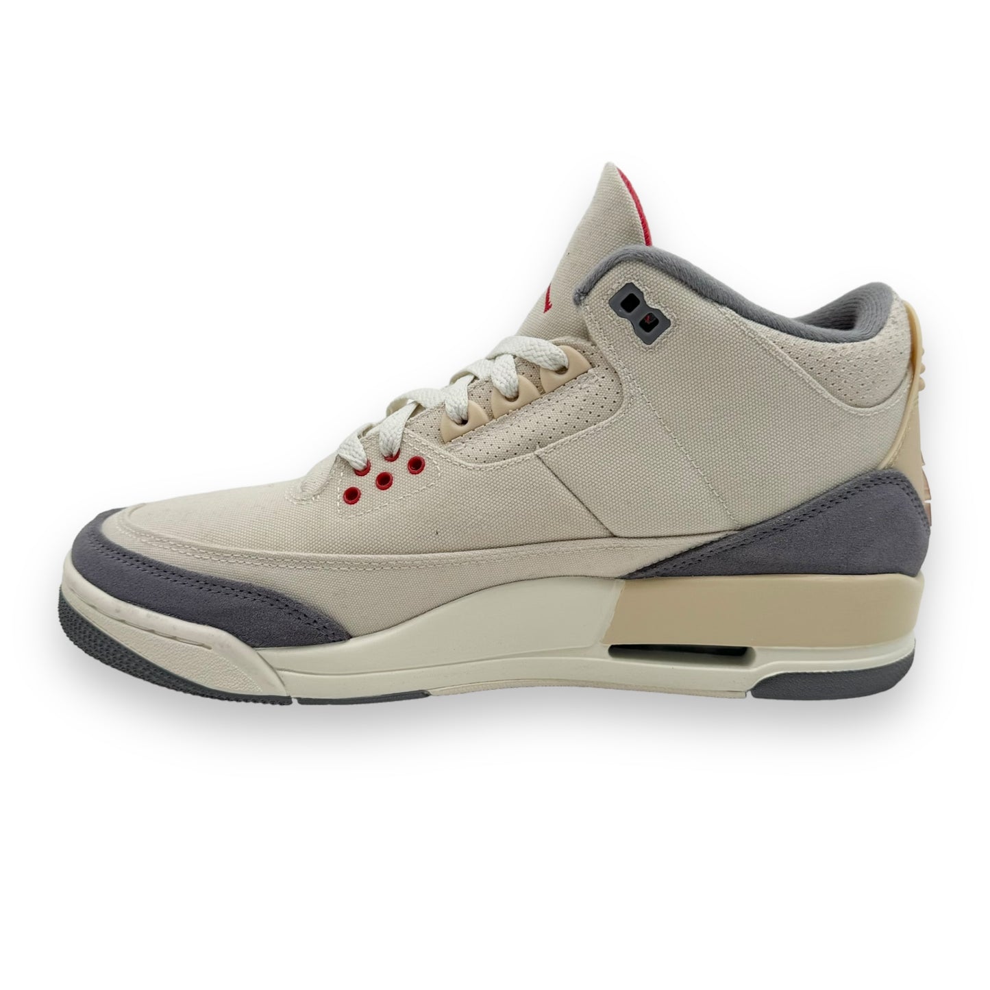 AIR JORDAN 3 RETRO SNEAKER 'MUSLIN' CREAM / RED UK8.5