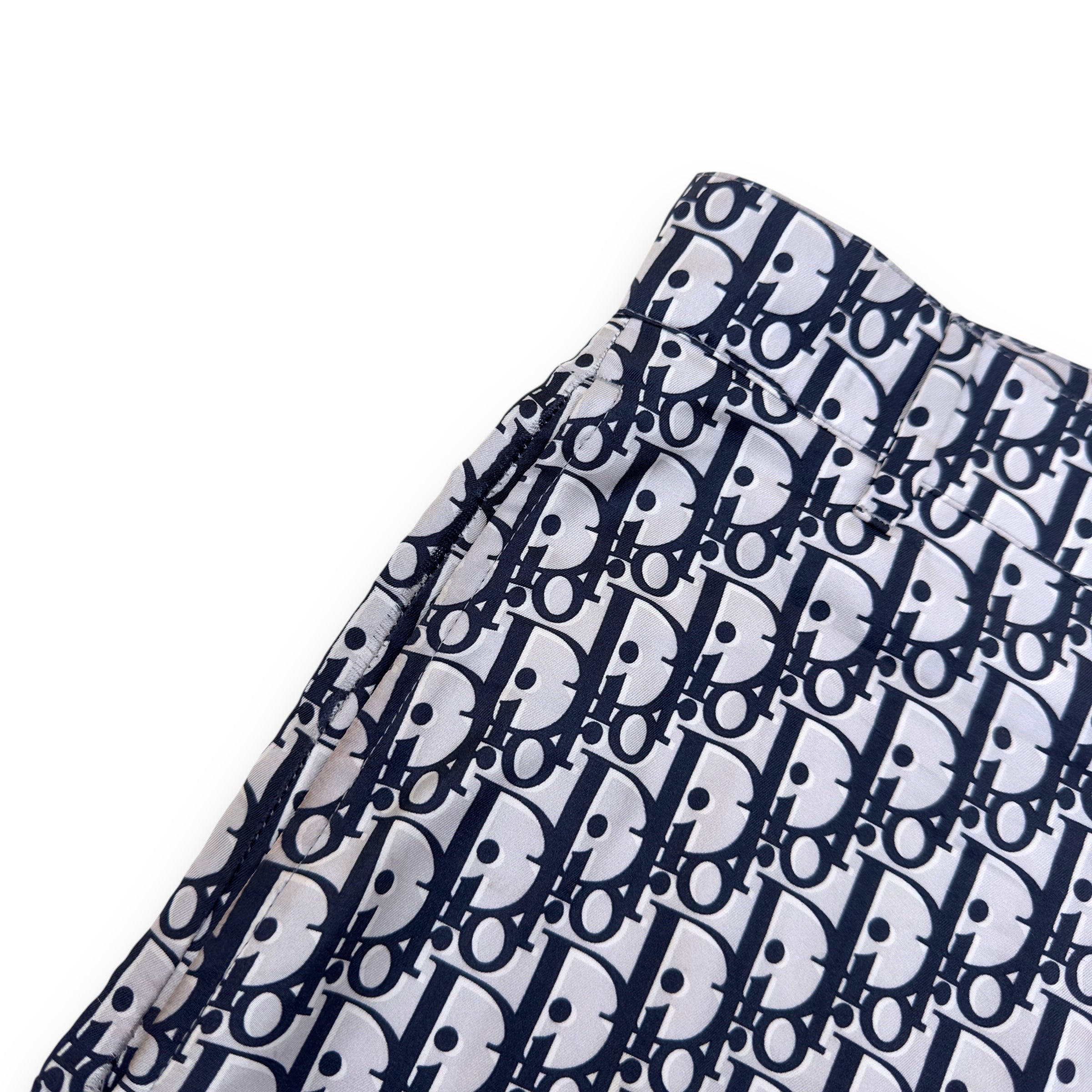 DIOR OBLIQUE BERMUDA SILK MONOGRAM SHORTS BLACK / GREY 46 / S