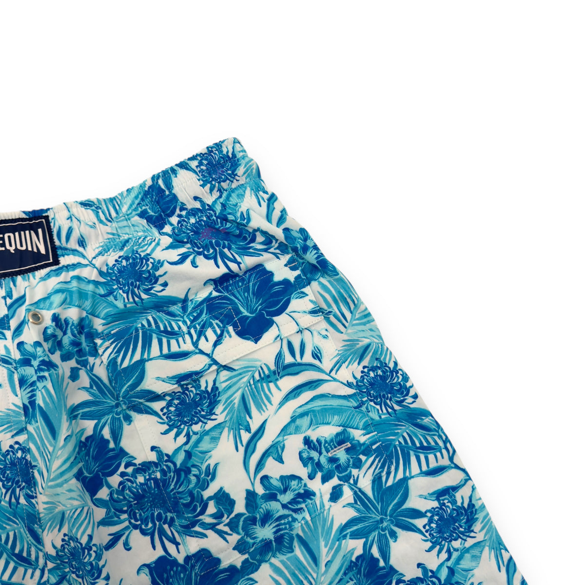 VILEBREQUIN MOORISE TROPICAL PRINT SWIM SHORTS BLUE / WHITE M