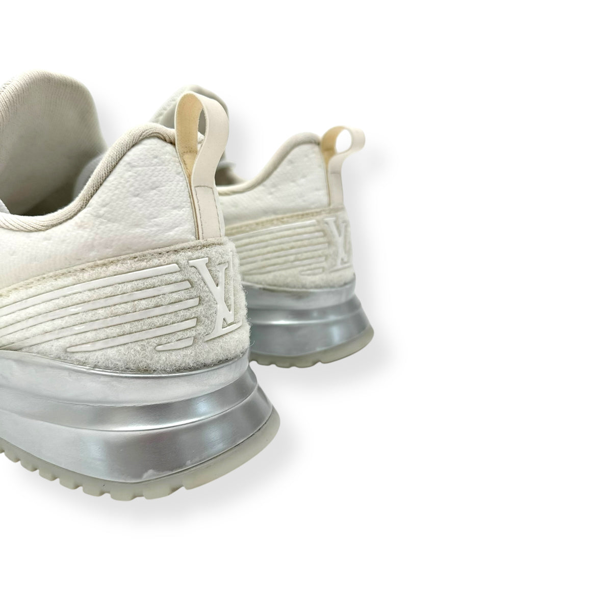 LOUIS VUITTON V.N.R SNEAKER WHITE UK8.5