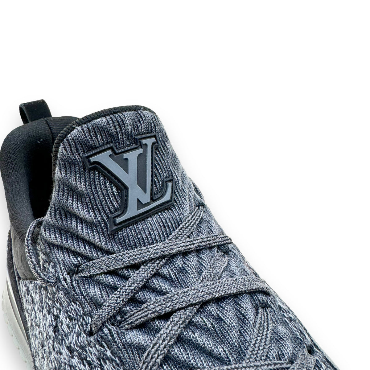 LOUIS VUITTON V.N.R TECHNICAL KNIT SNEAKER BLACK UK8.5