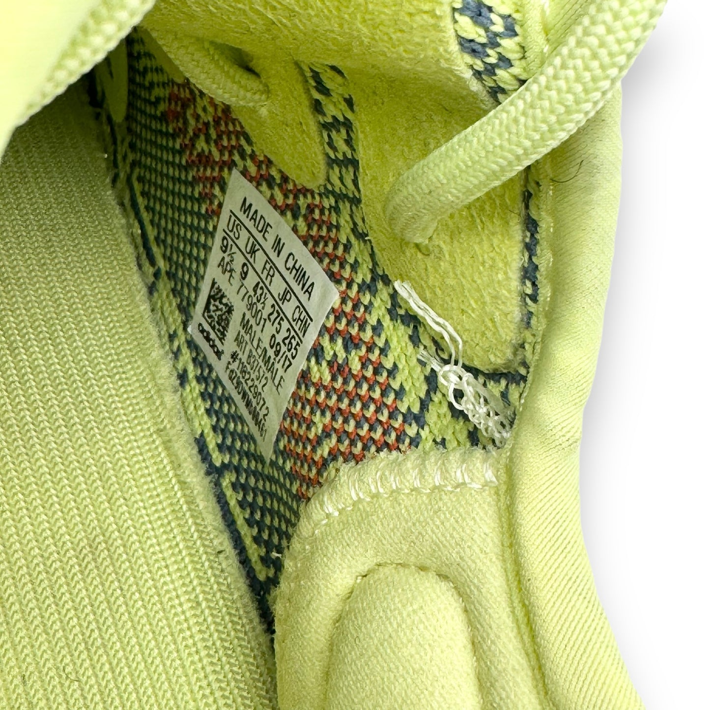 YEEZY BOOST 350 V2 SNEAKER SEMI FROZEN YELLOW UK9
