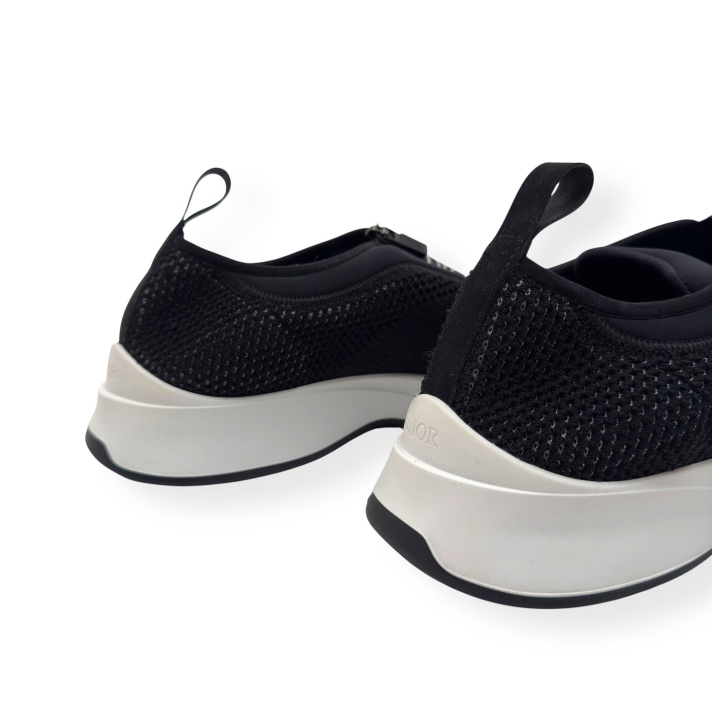 DIOR B25 LOW TOP RUNNER SNEAKER BLACK / WHITE 43 / UK9