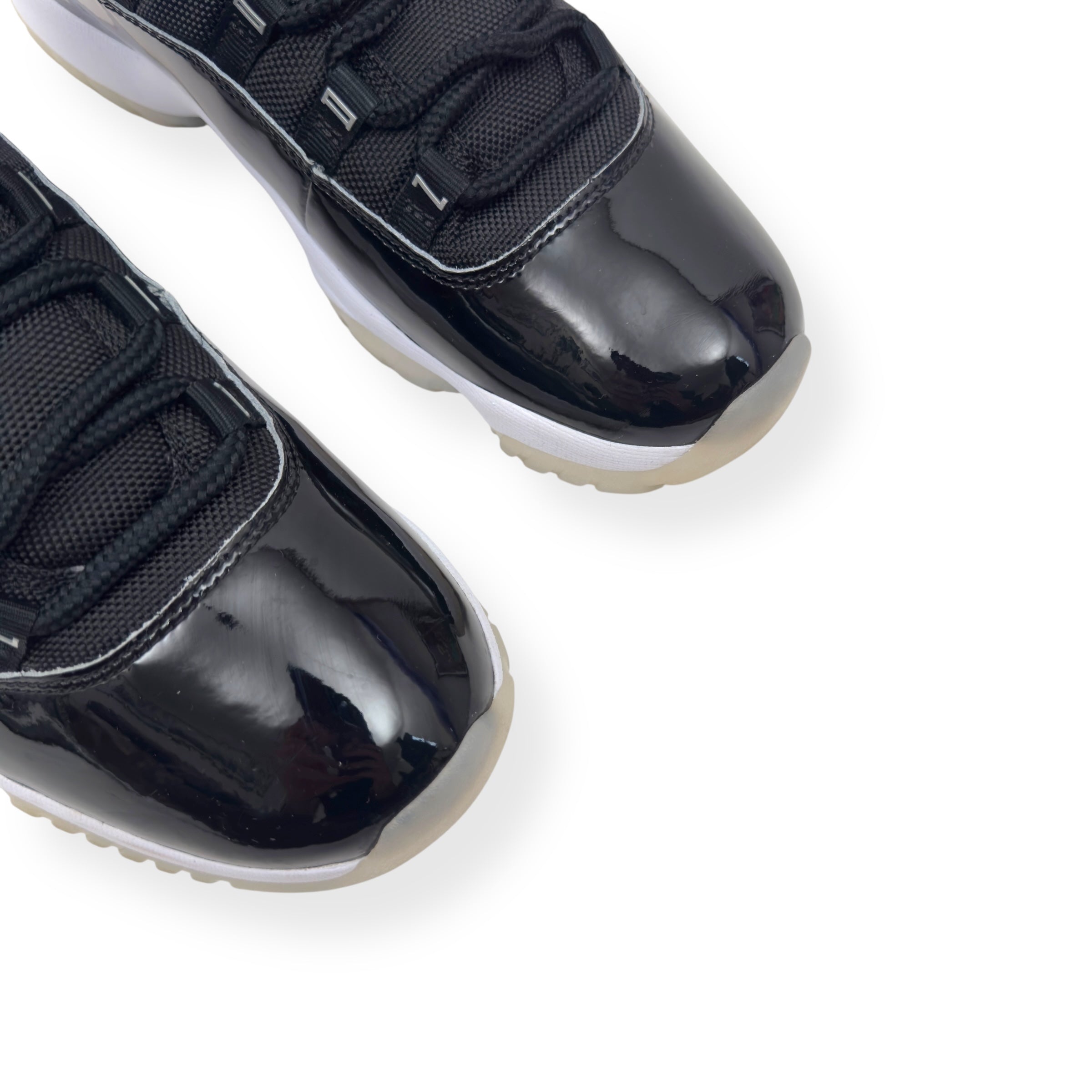 JORDAN 11 RETRO SNEAKER JUBILEE UK9.5