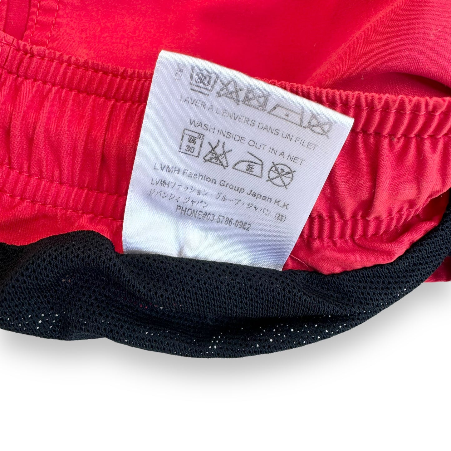 GIVENCHY SWIM SHORTS RED XL