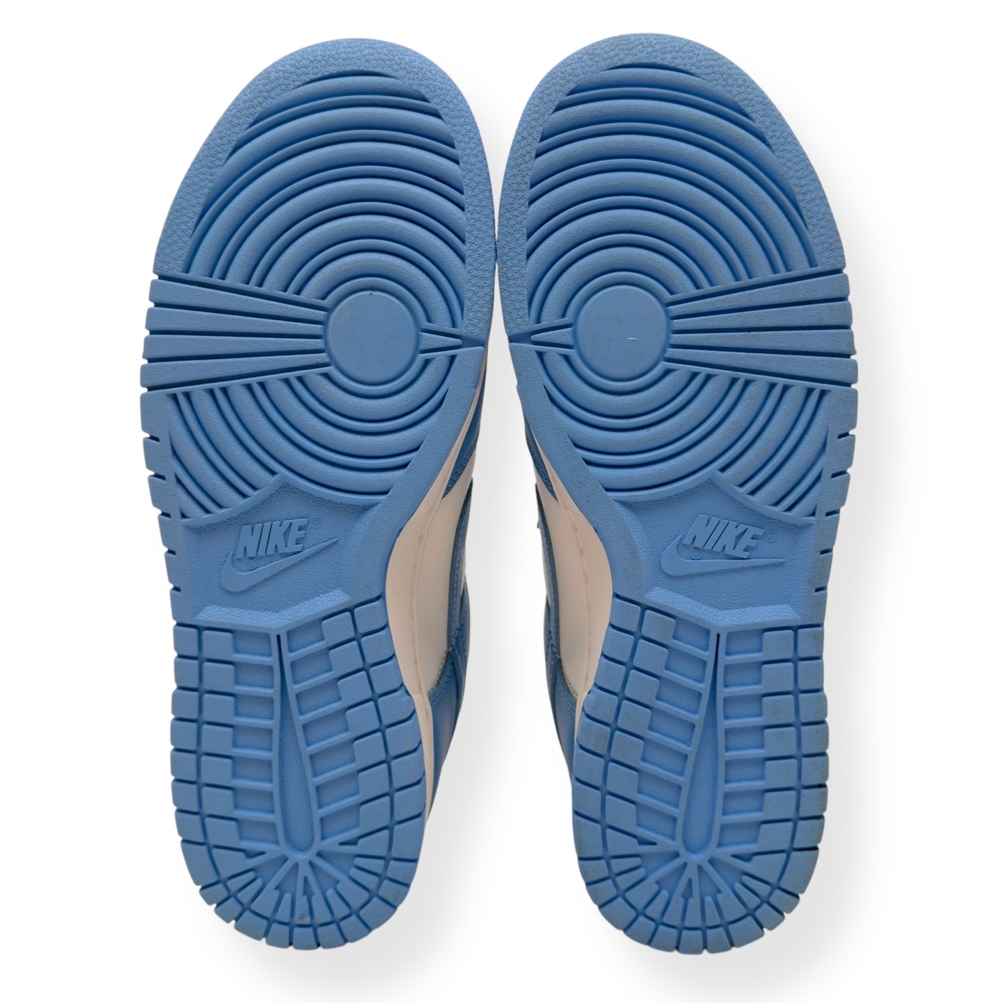 NIKE DUNK LOW TOP SNEAKER BABY BLUE / WHITE UK8.5