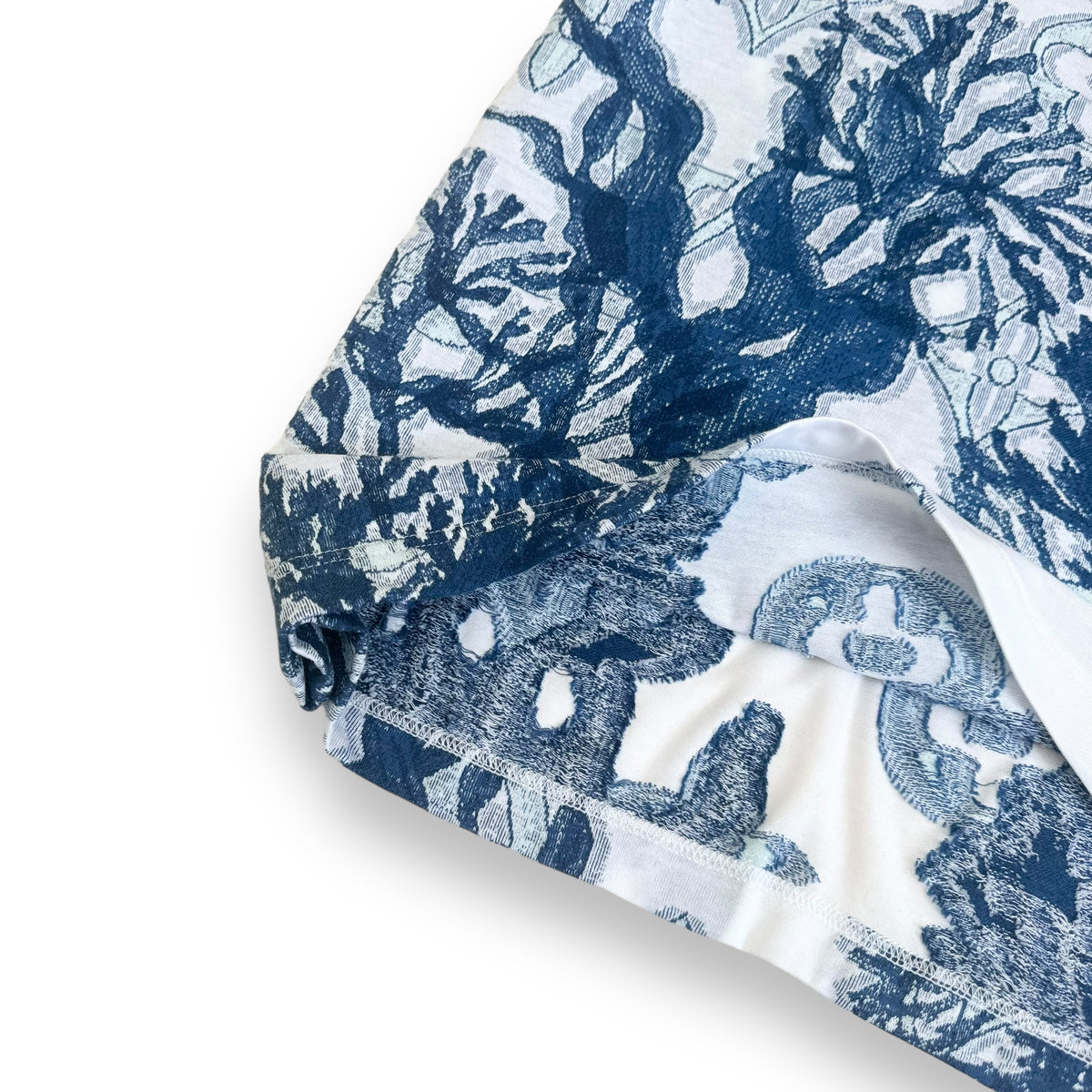 LOUIS VUITTON GRAPHIC COTTON SHORT-SLEEVE T-SHIRT LUXURY BLUE L