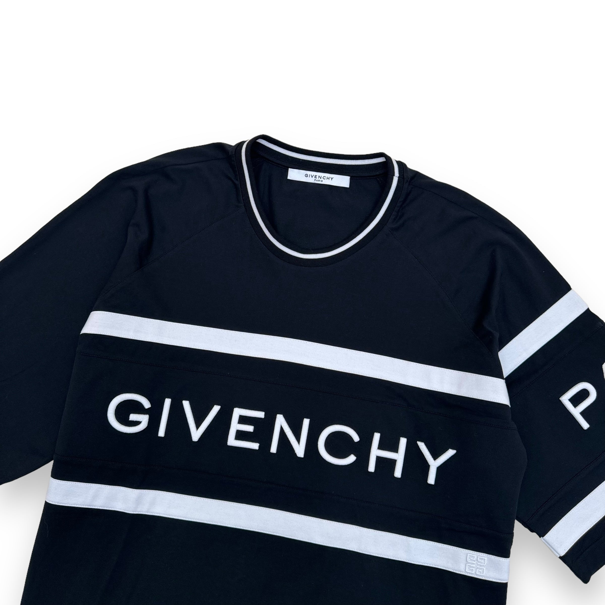 GIVENCHY EMBROIDERED LOGO T-SHIRT BLACK / WHITE L