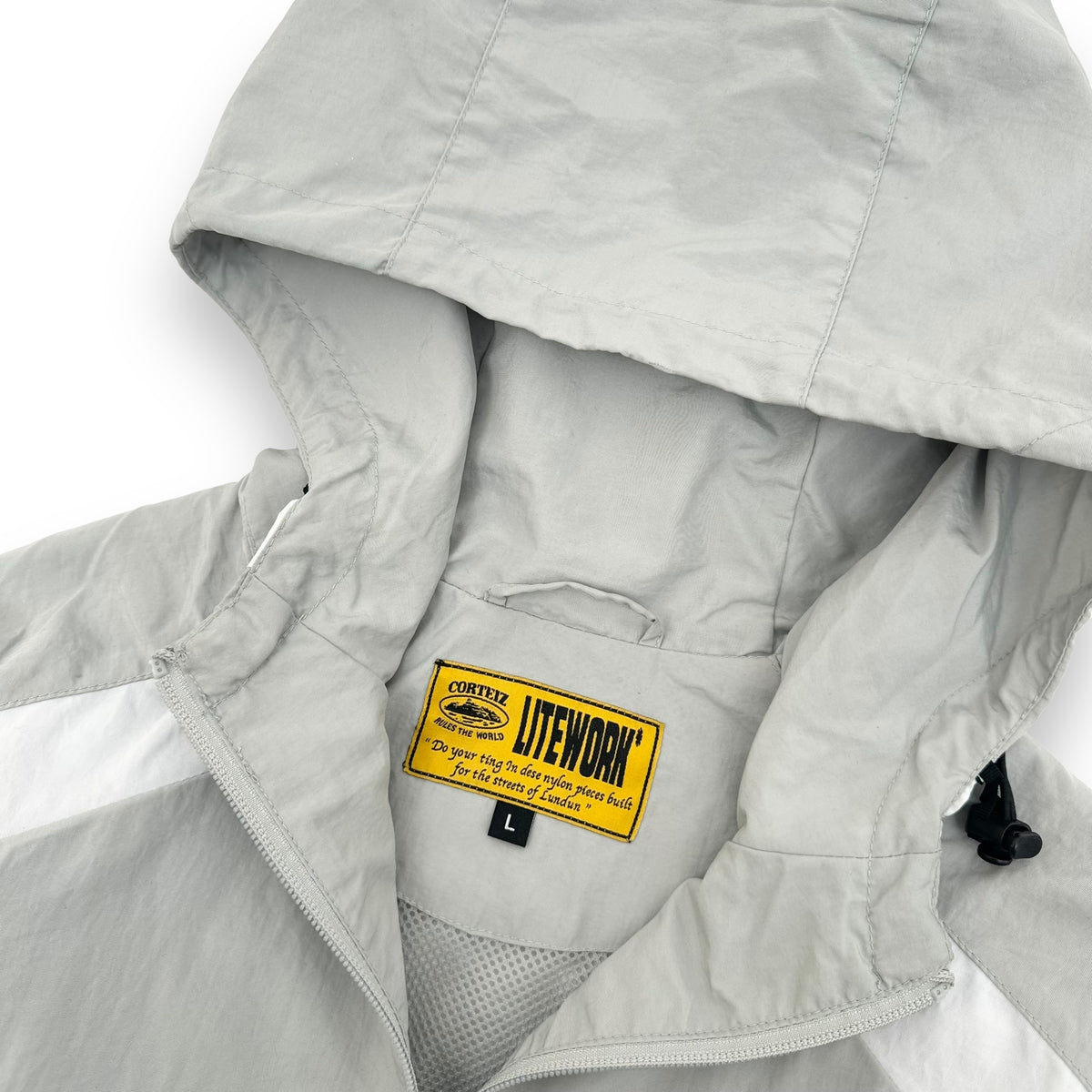 CORTEIZ WINDBREAKER JACKET GREY / WHITE L