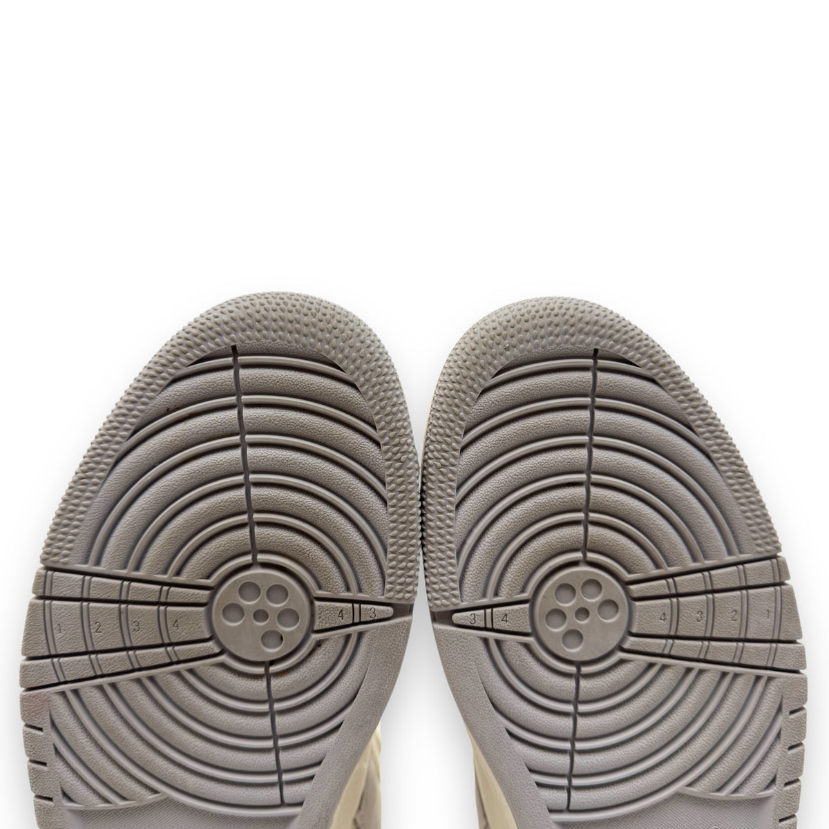 FUGAZI ONE IN THE CHAMBER SNEAKER WHITE UK11