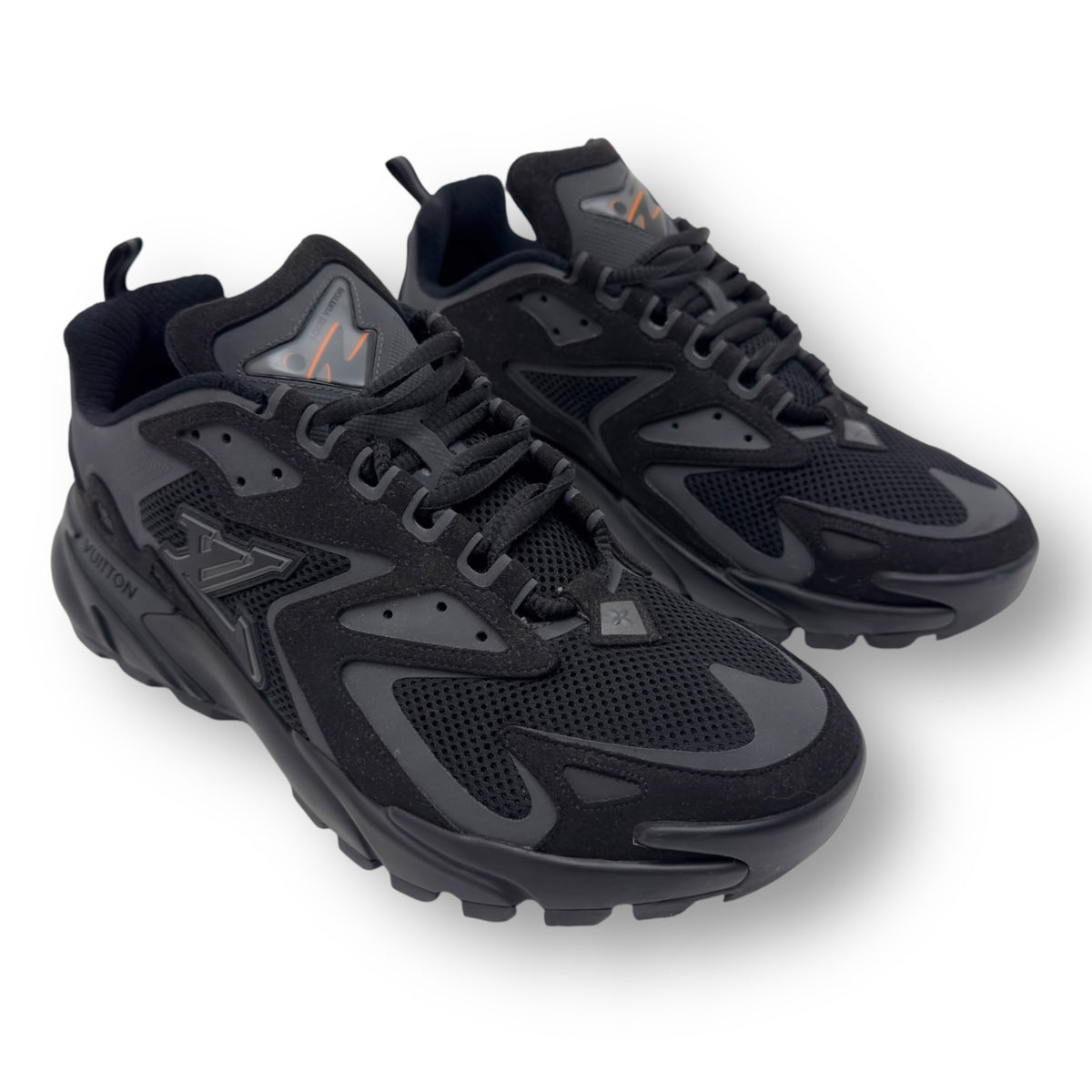 LOUIS VUITTON LV RUNNER TATIC SNEAKER BLACK UK7.5