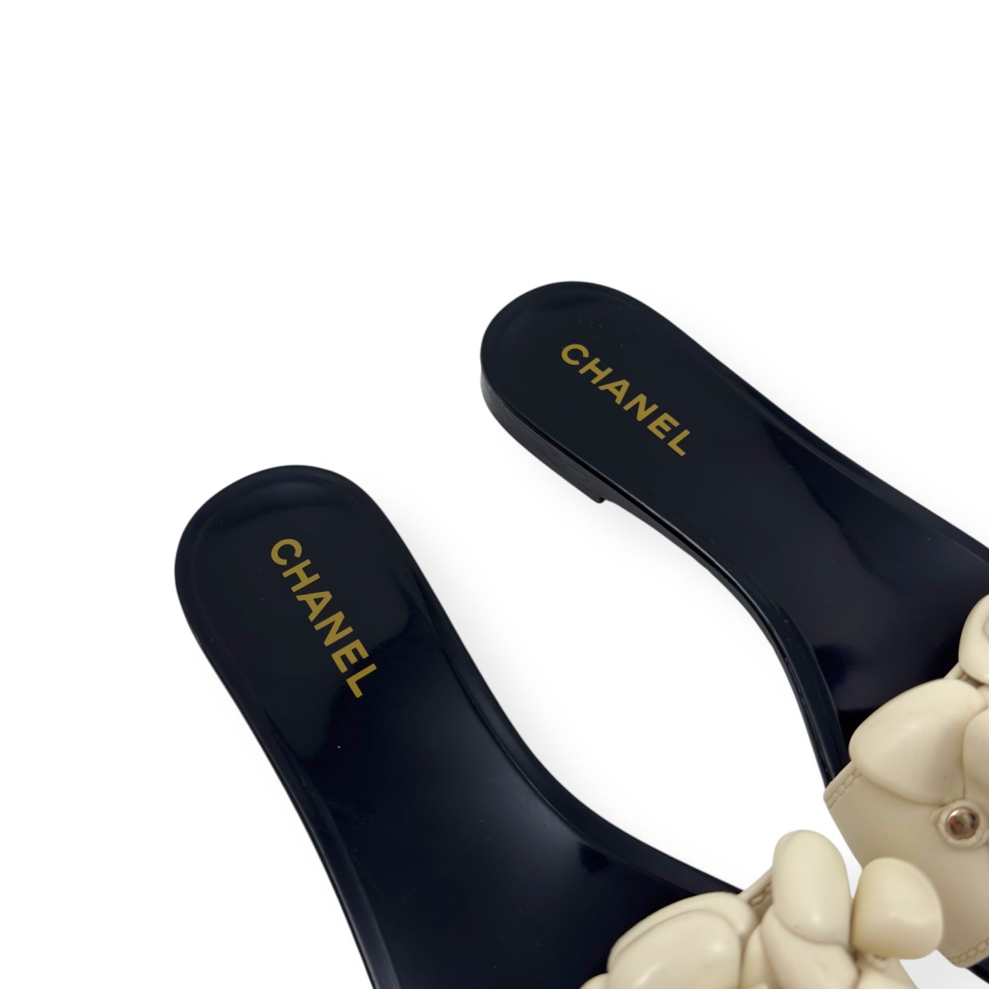 CHANEL CAMELLIA FLOWER RUBBER SANDALS BLACK / CREAM 38 / UK5