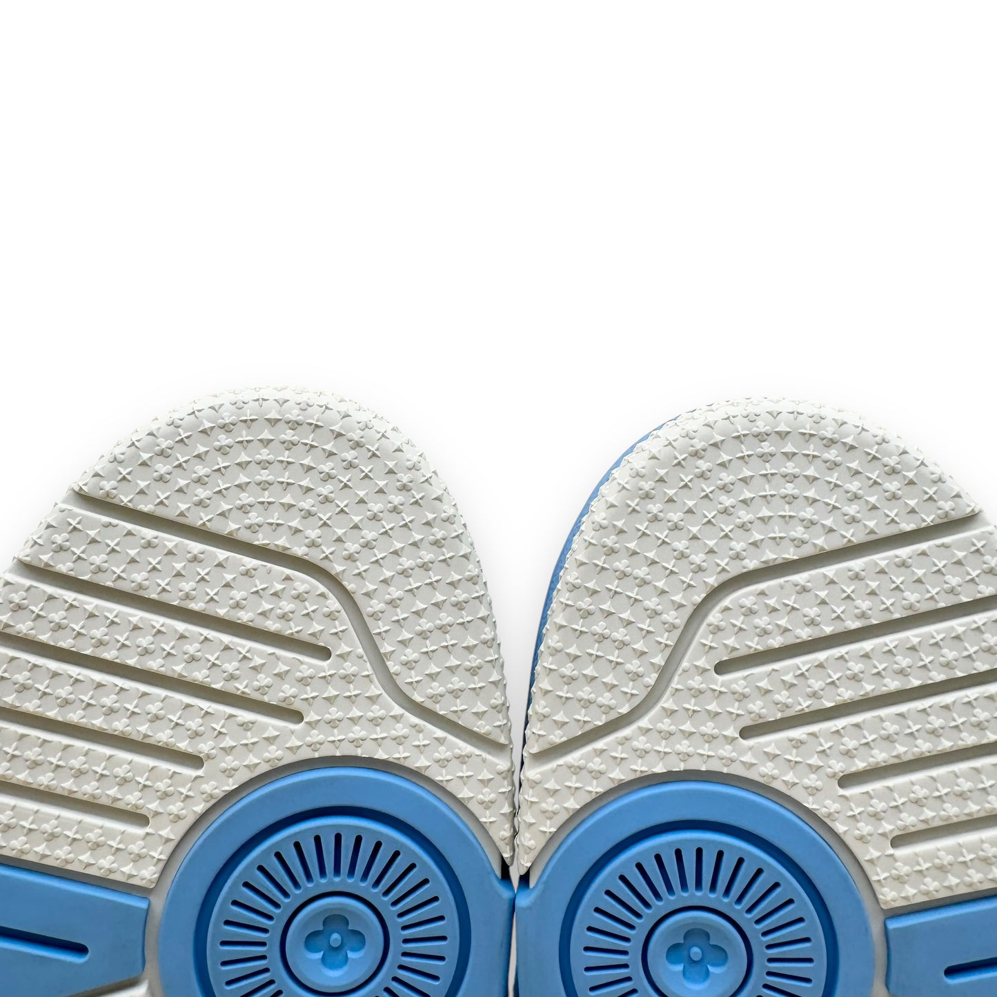 LOUIS VUITTON LV SKATE SNEAKER LUXURY BLUE UK8