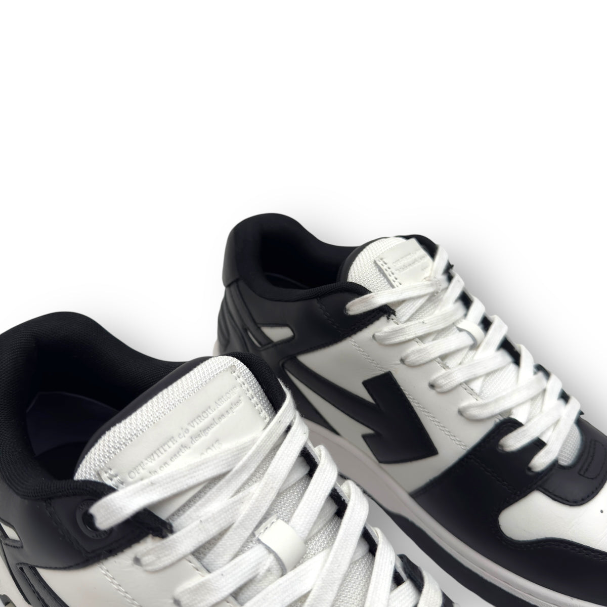 OFF-WHITE OUT OF OFFICE CLASSIC SNEAKER BLACK / WHITE EU46 / UK12