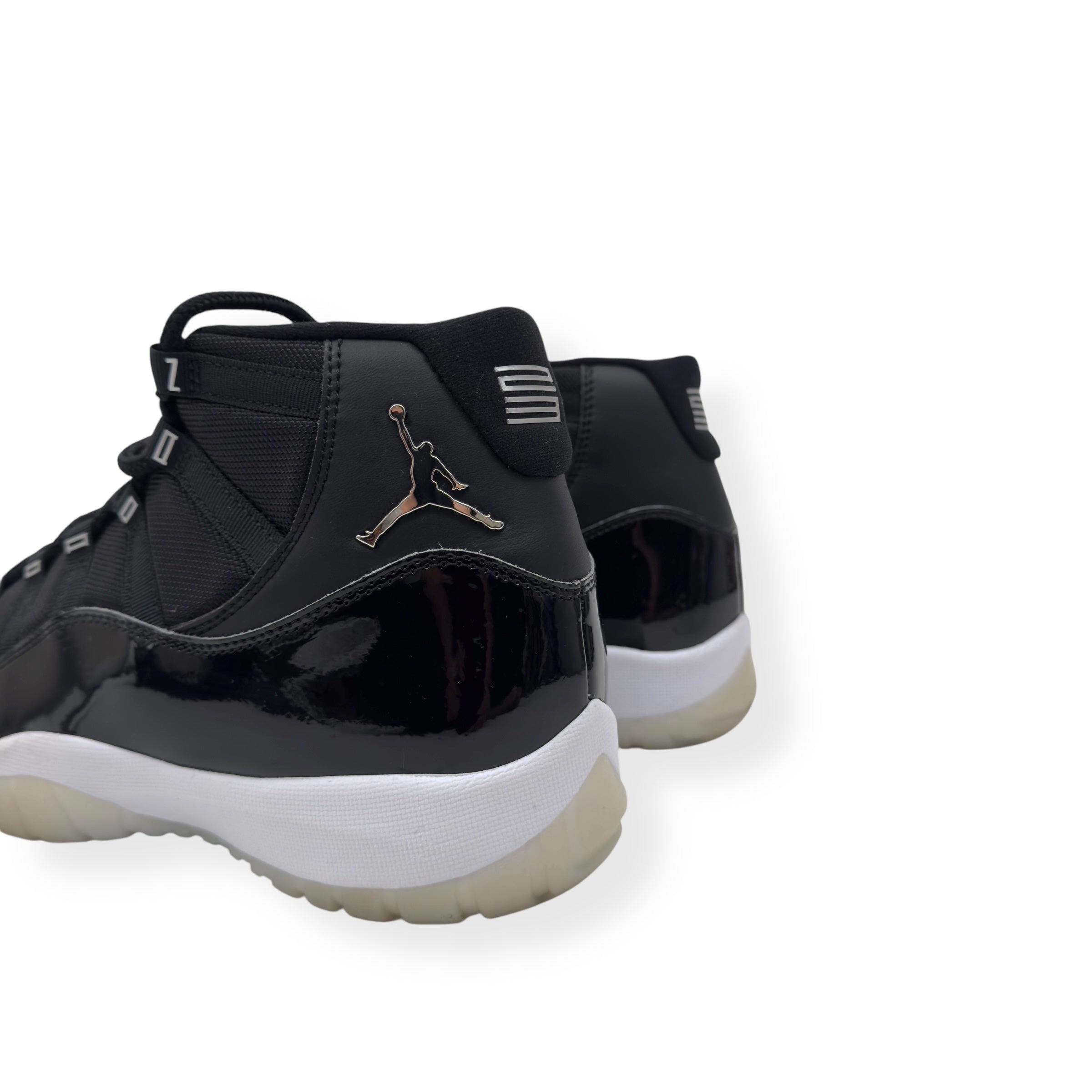 JORDAN 11 RETRO SNEAKER JUBILEE UK9.5