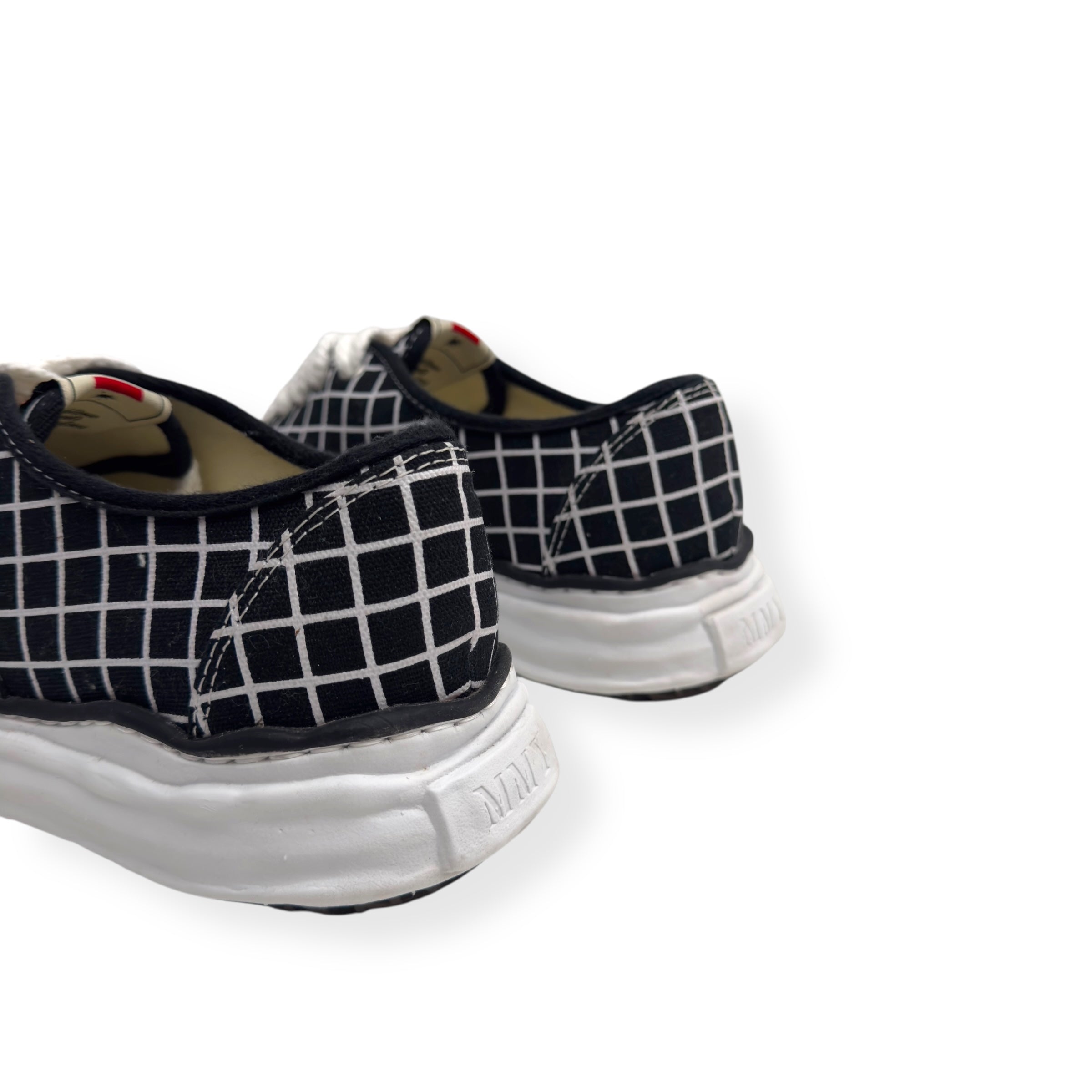 MAISON MIHARA YASUHIRO BAKER OG SNEAKER BLACK / WHITE 42 / UK8