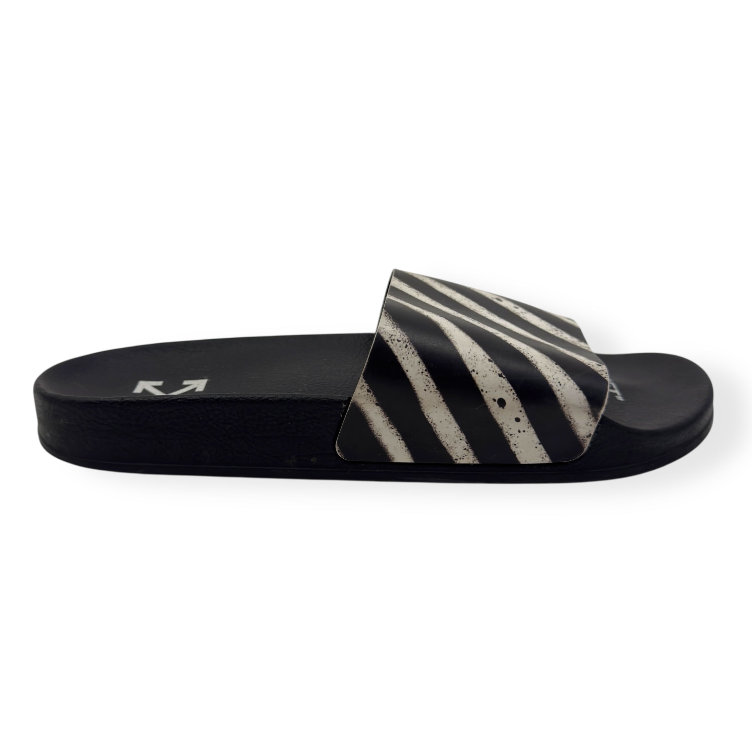 OFF-WHITE SPRAY STRIPES SLIDES BLACK / WHITE UK10