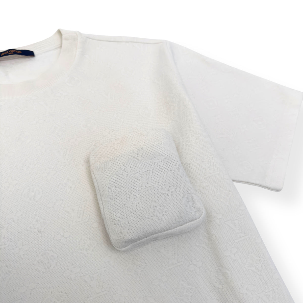 LOUIS VUITTON SIGNATURE 3D POCKET MONOGRAM T-SHIRT WHITE XXL