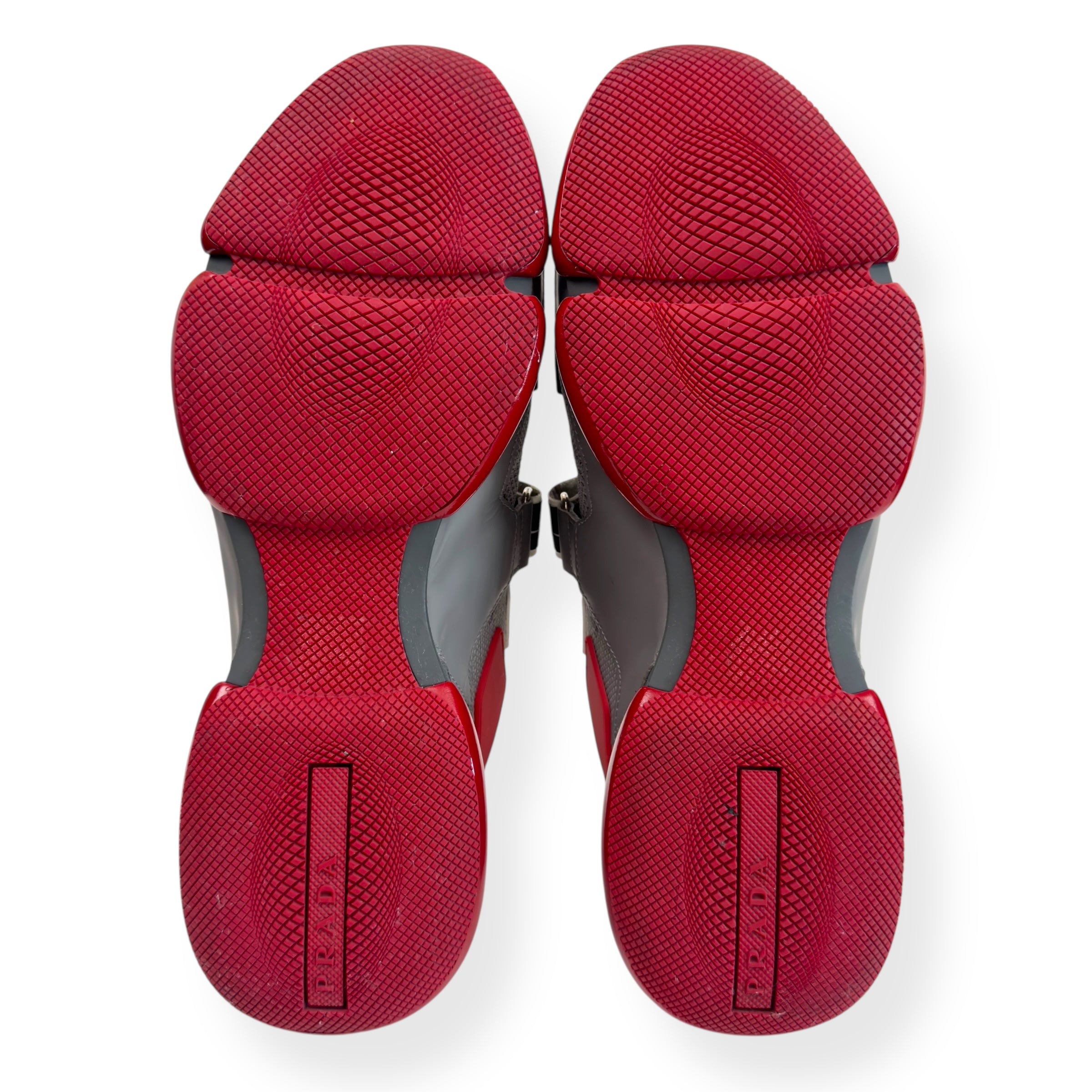 PRADA CLOUDBUST SNEAKER GREY / RED UK9