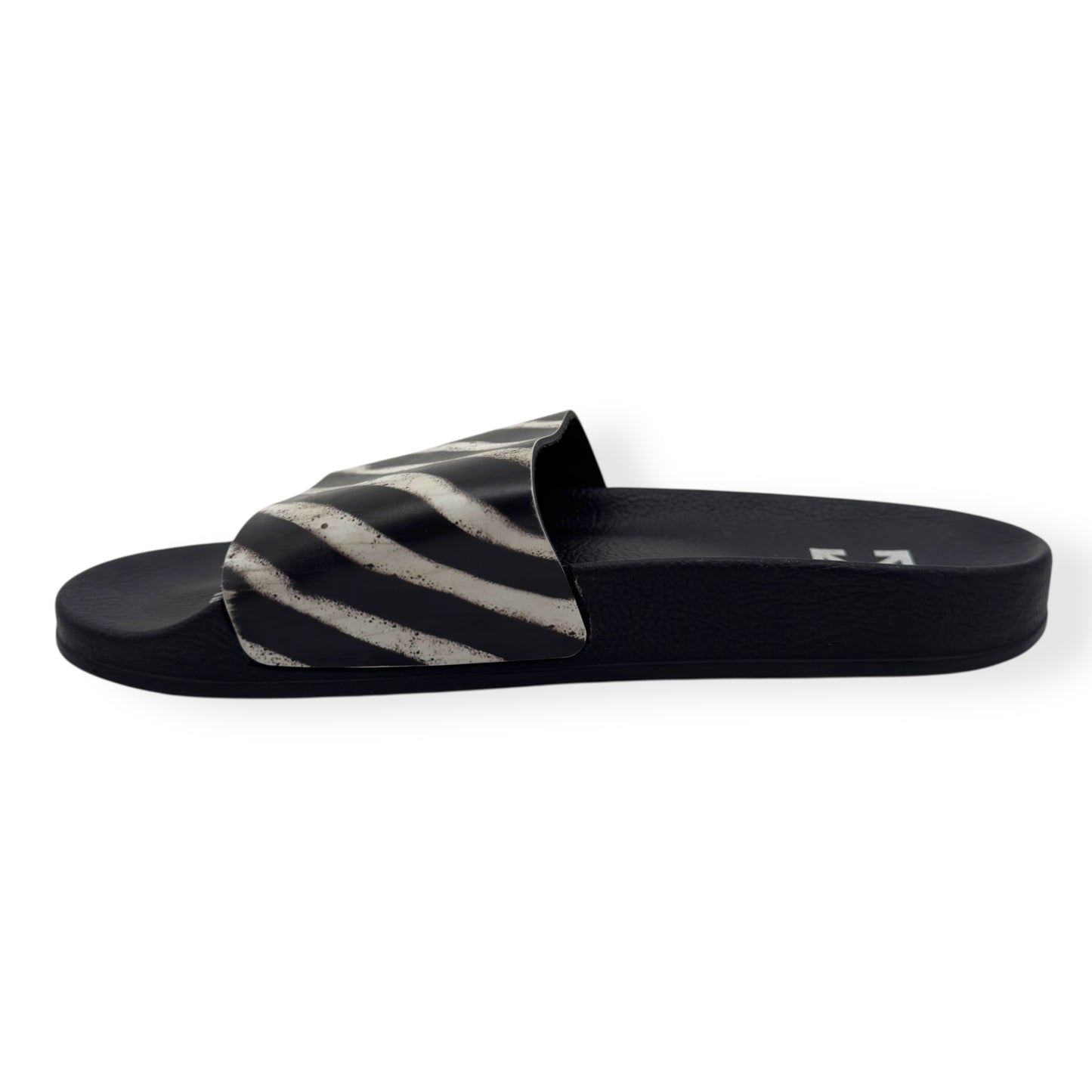 OFF-WHITE SPRAY STRIPES SLIDES BLACK / WHITE UK10