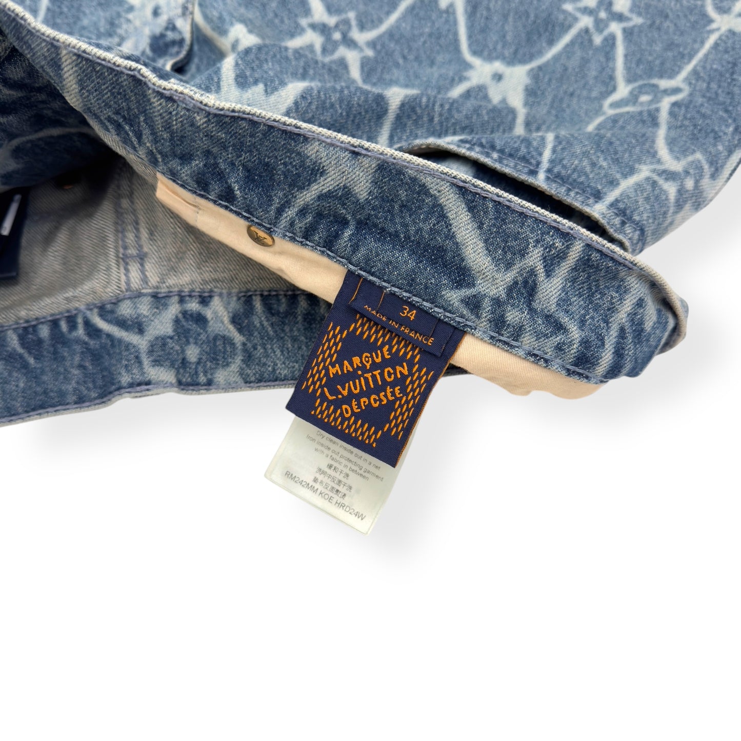LOUIS VUITTON MONOGRAM PRINTED DENIM SHORTS INDIGO BLUE W34” / L