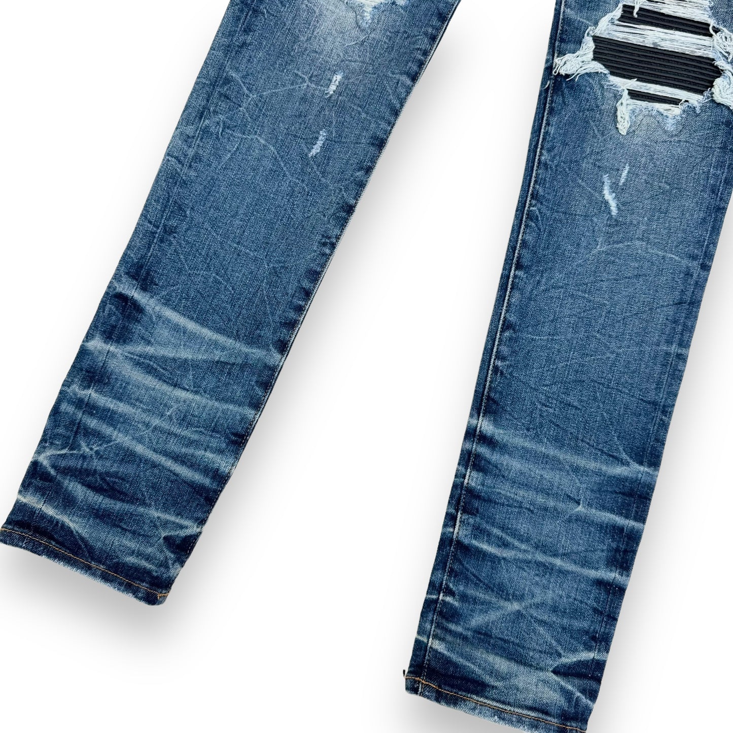AMIRI MX1 DISTRESSED LEATHER PATCH DENIM JEANS BLUE 30W