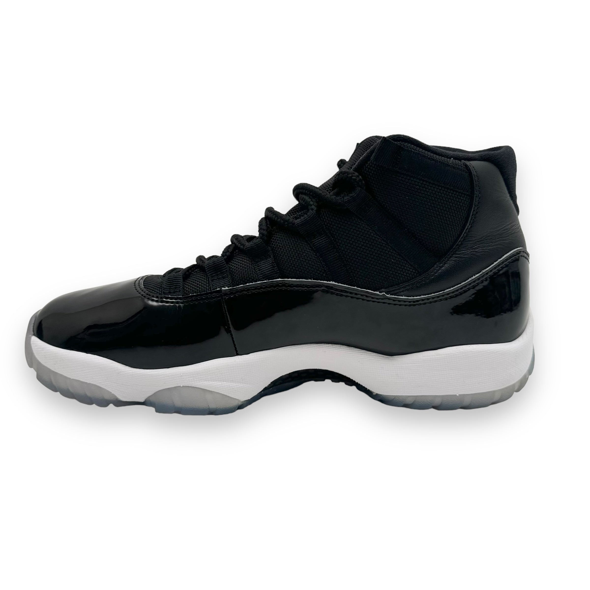 AIR JORDAN 11 RETRO SNEAKER SPACE JAM UK9