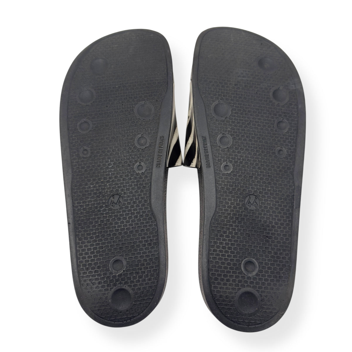 OFF-WHITE SPRAY STRIPES SLIDES BLACK / WHITE UK10
