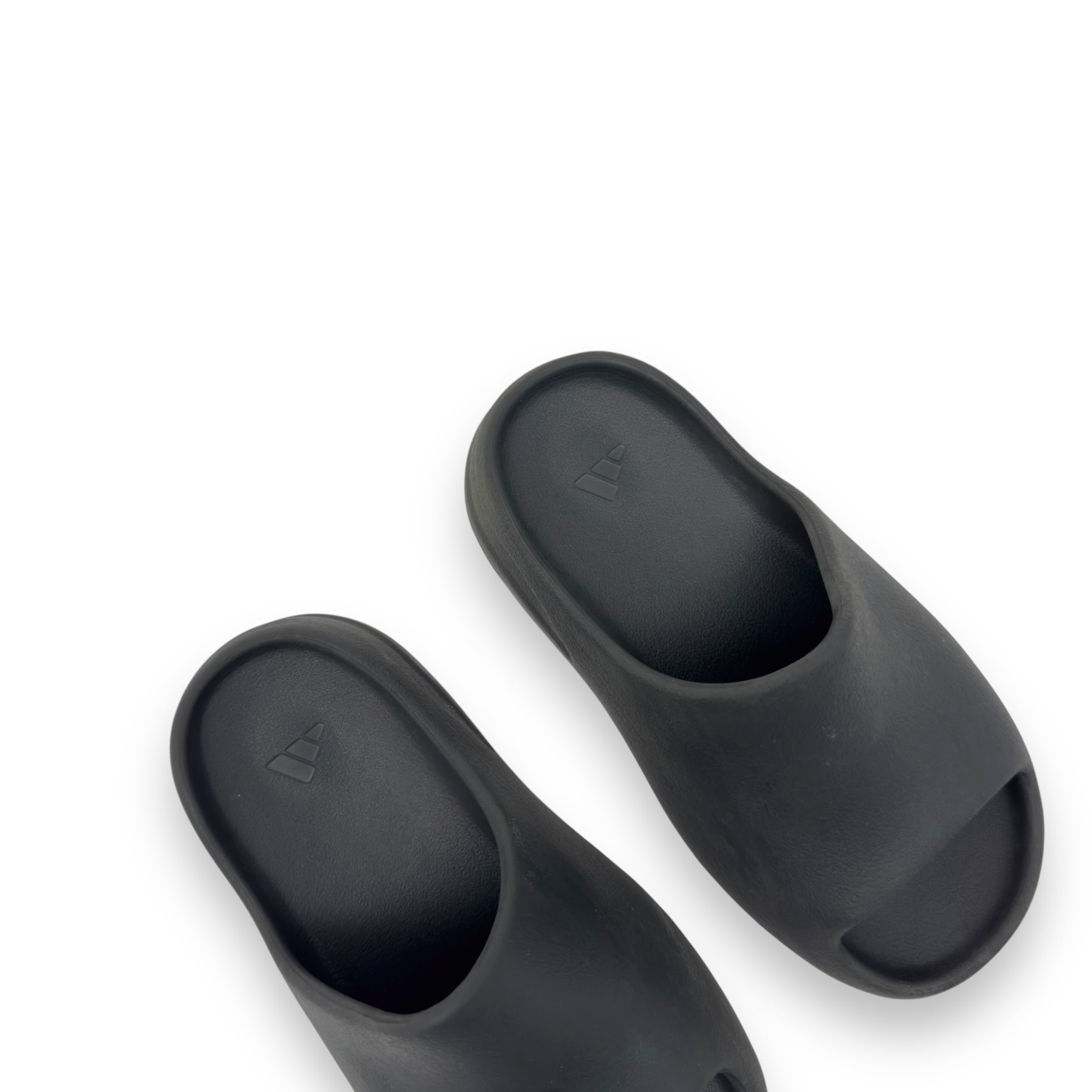 ADIDAS YEEZY SLIDES ONYX UK13K