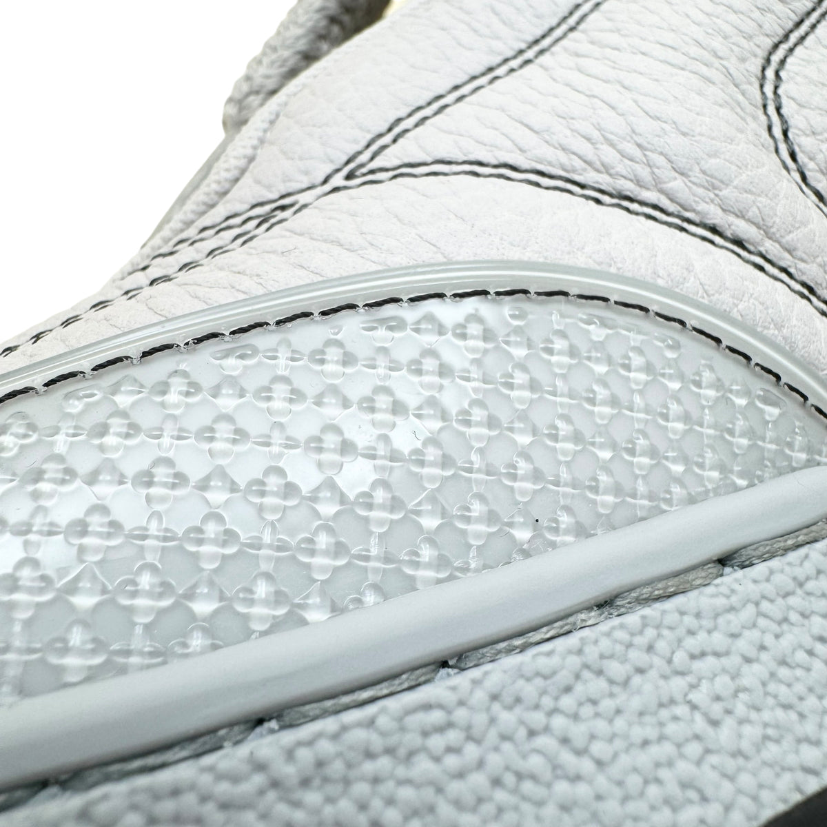 LOUIS VUITTON LV SKATE SNEAKER GREY UK8