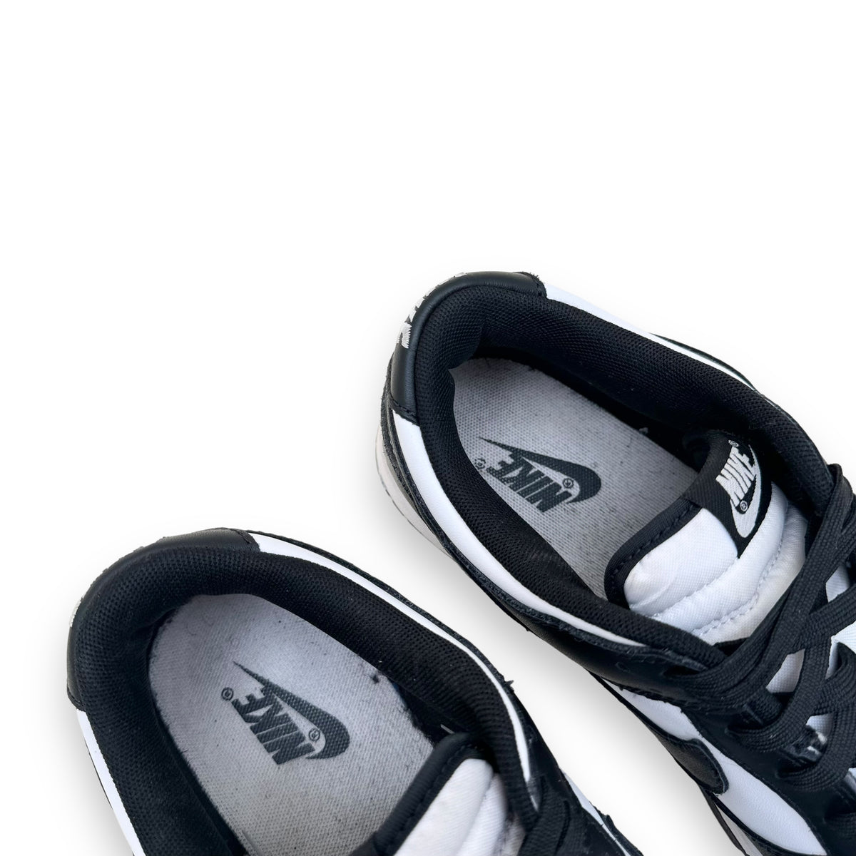 NIKE DUNK LOW RETRO SNEAKER ‘PANDA’ UK9
