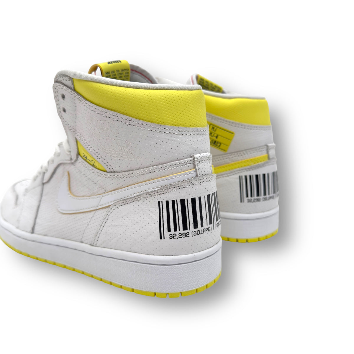 NIKE AIR JORDAN 1 RETRO HIGH OG FIRST CLASS FLIGHT SNEAKER WHITE / YELLOW UK8