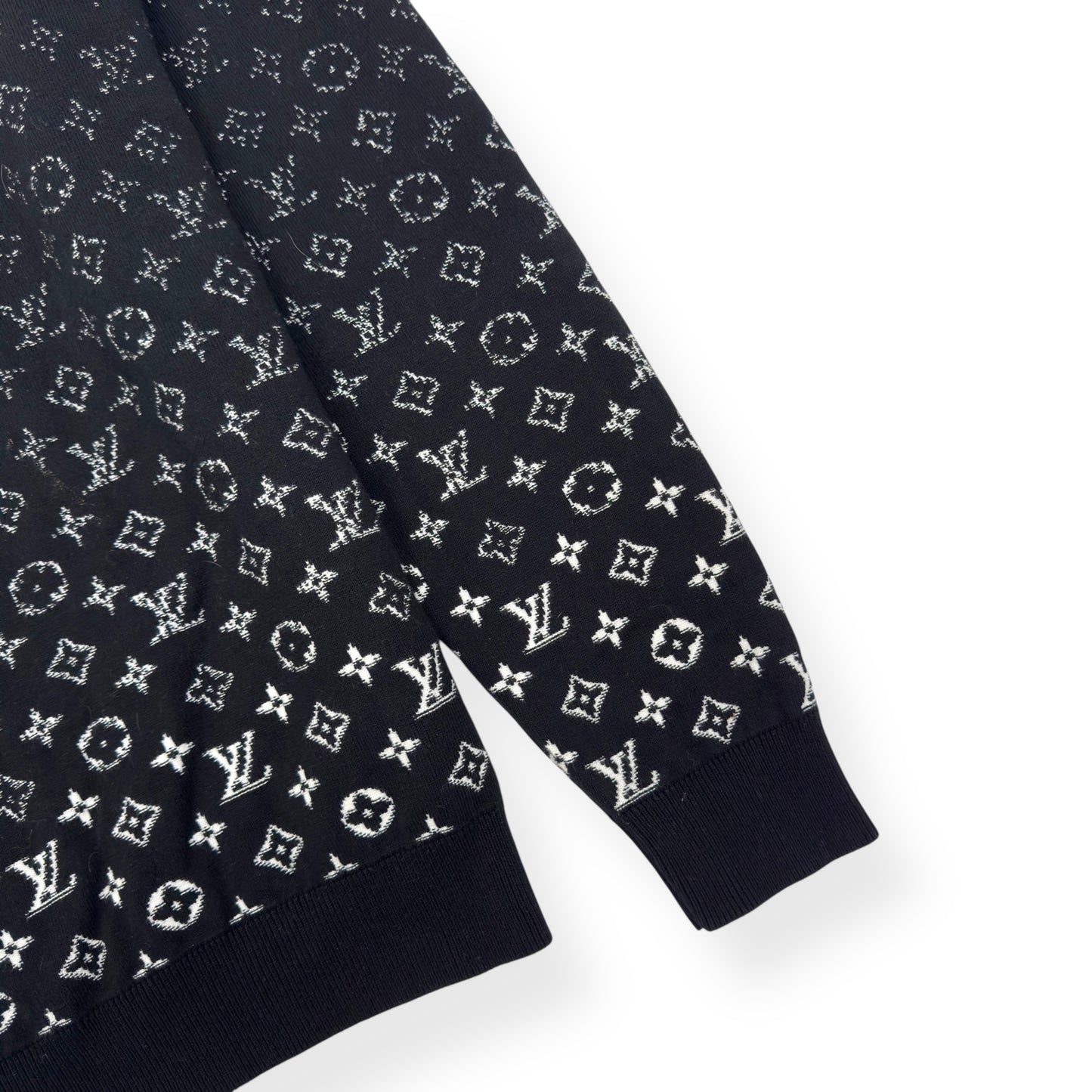 LOUIS VUITTON LVSE MONOGRAM DEGARDÉ CREWNECK SWEATSHIRT BLACK / WHITE XL