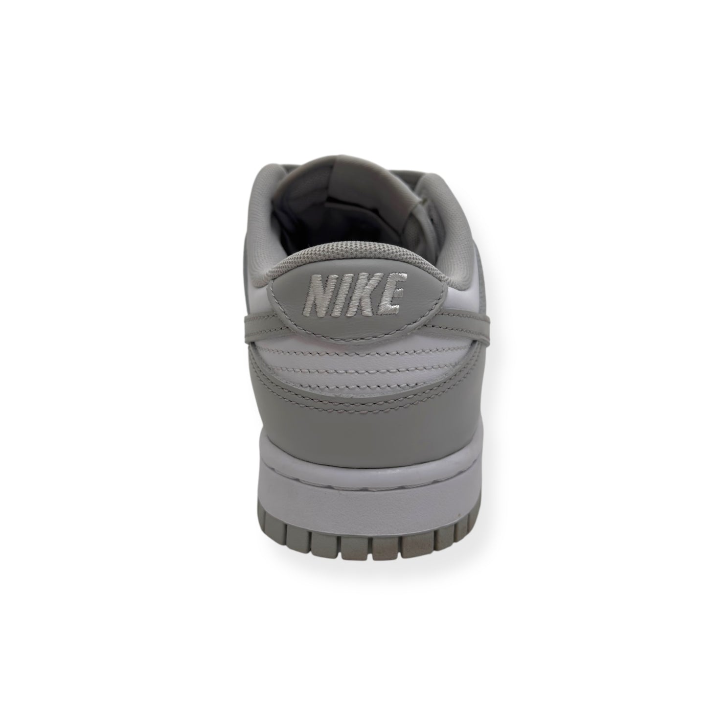 NIKE DUNK LOW TOP SNEAKER GREY UK7