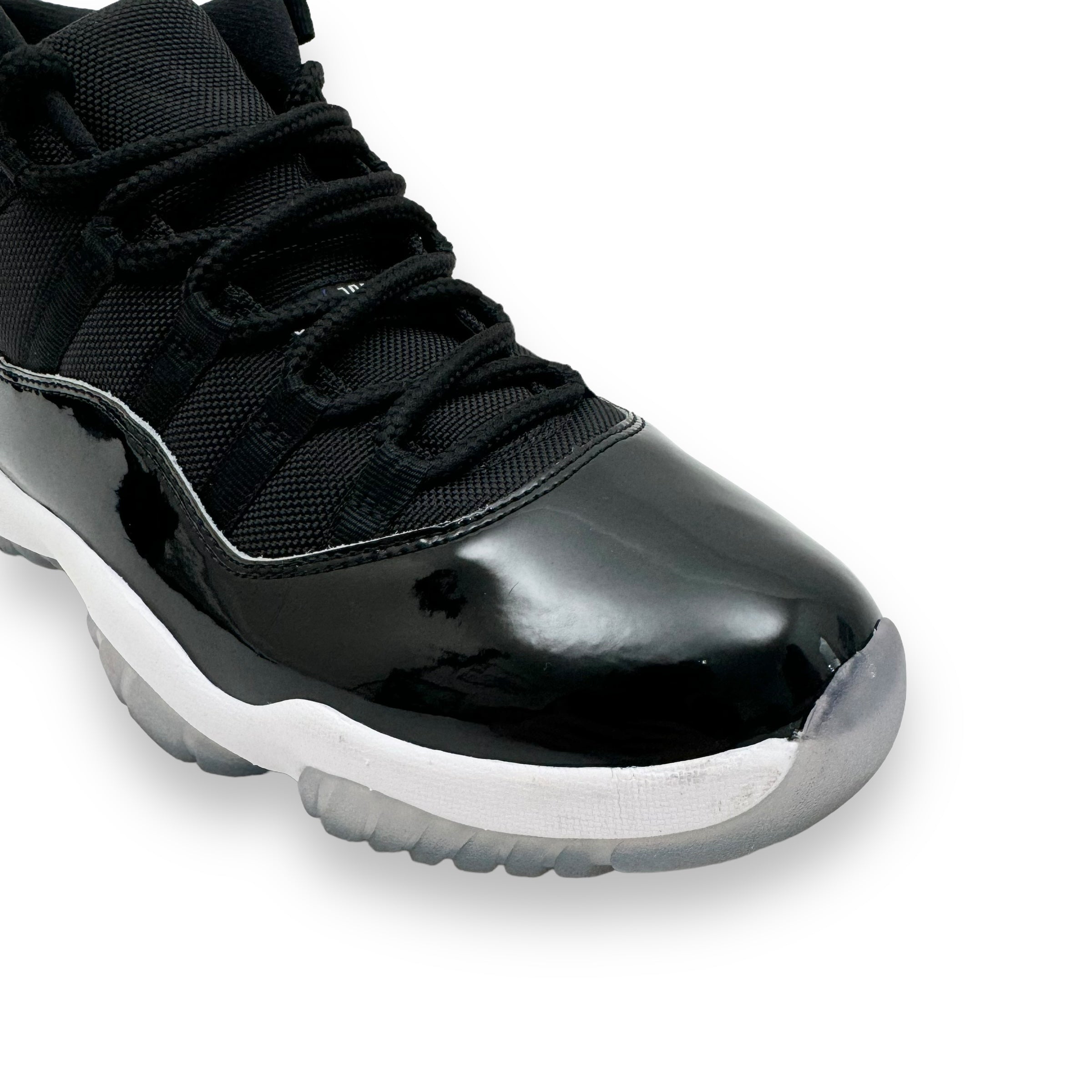 AIR JORDAN 11 RETRO SNEAKER SPACE JAM UK9