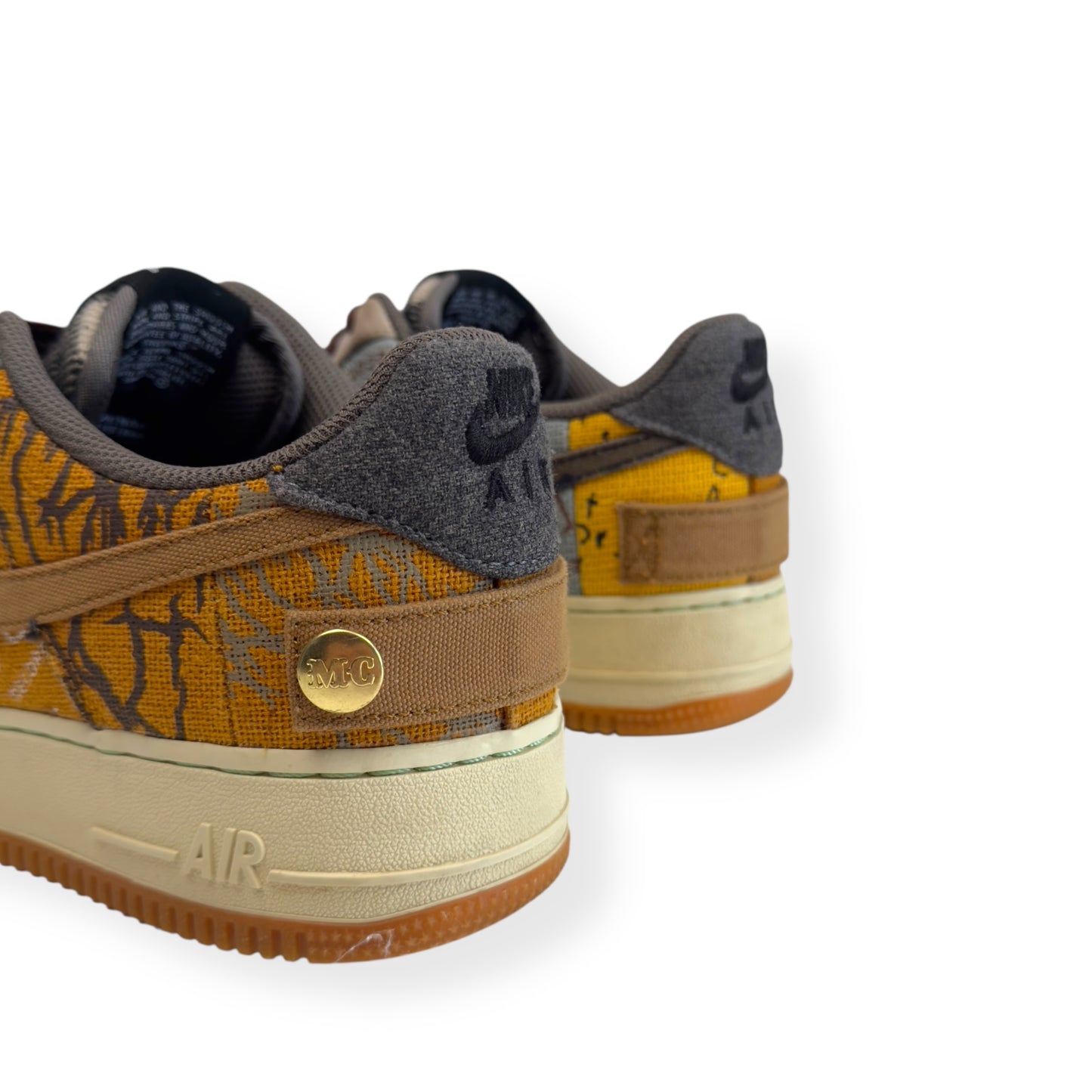 NIKE X TRAVIS SCOTT CACTUS JACK AIR FORCE 1 SNEAKER UK9
