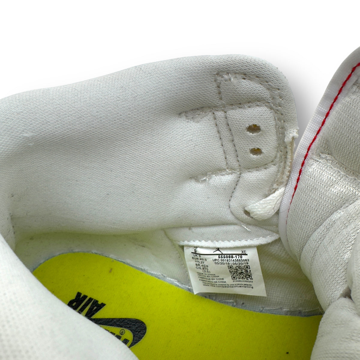 NIKE AIR JORDAN 1 RETRO HIGH OG FIRST CLASS FLIGHT SNEAKER WHITE / YELLOW UK8