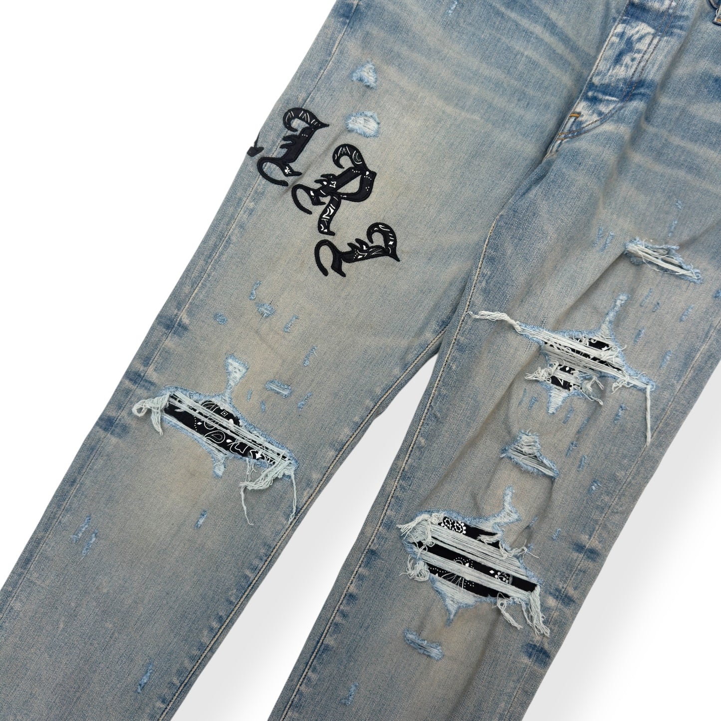 AMIRI SERIF LOGO EMBROIDERED BANDANA SKINNY DENIM JEANS BLUE W34”