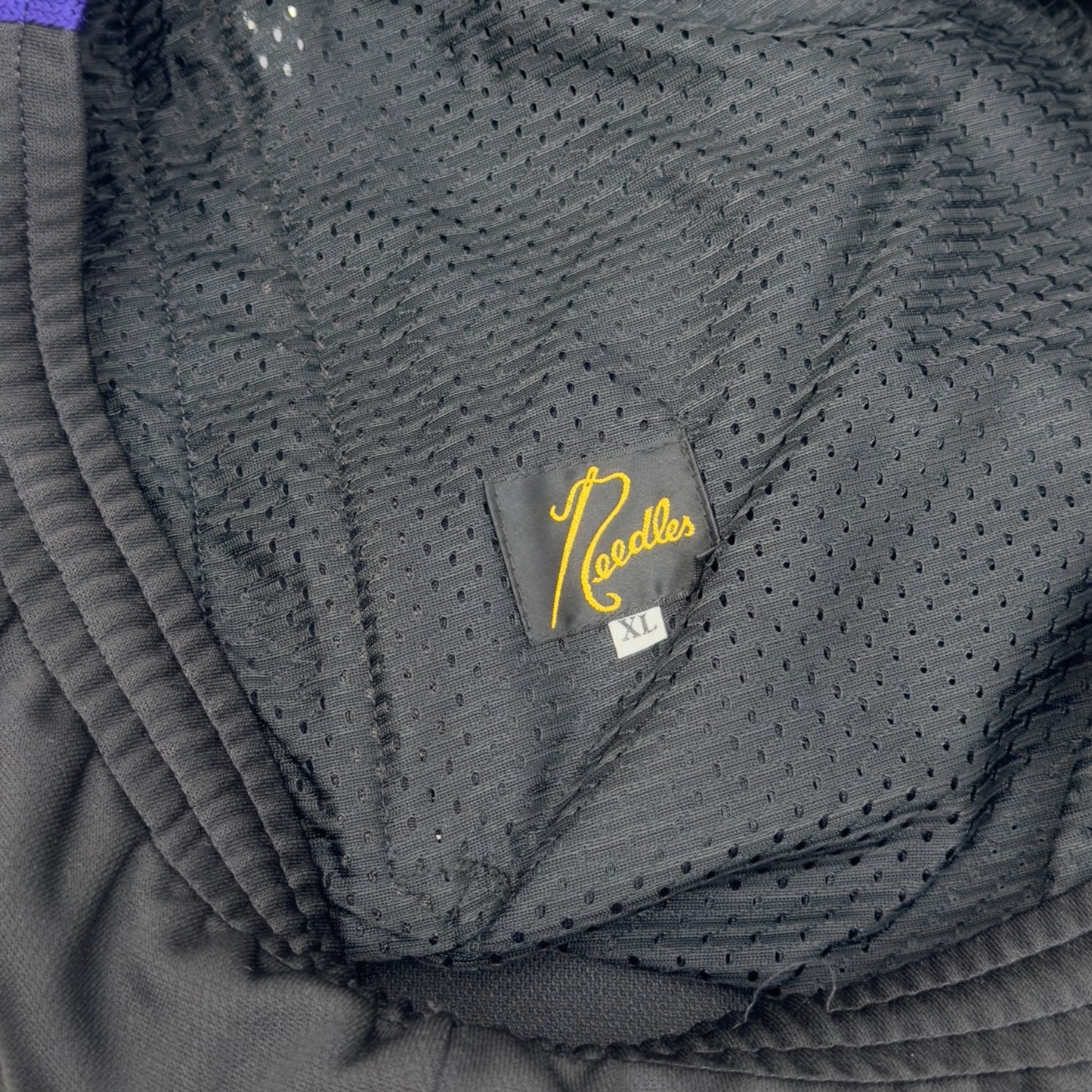 NEEDLES TRACK PANTS BLACK / PURPLE XL