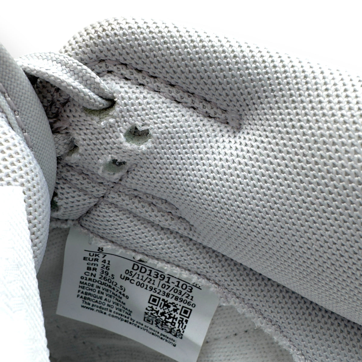 NIKE DUNK LOW TOP SNEAKER GREY UK7