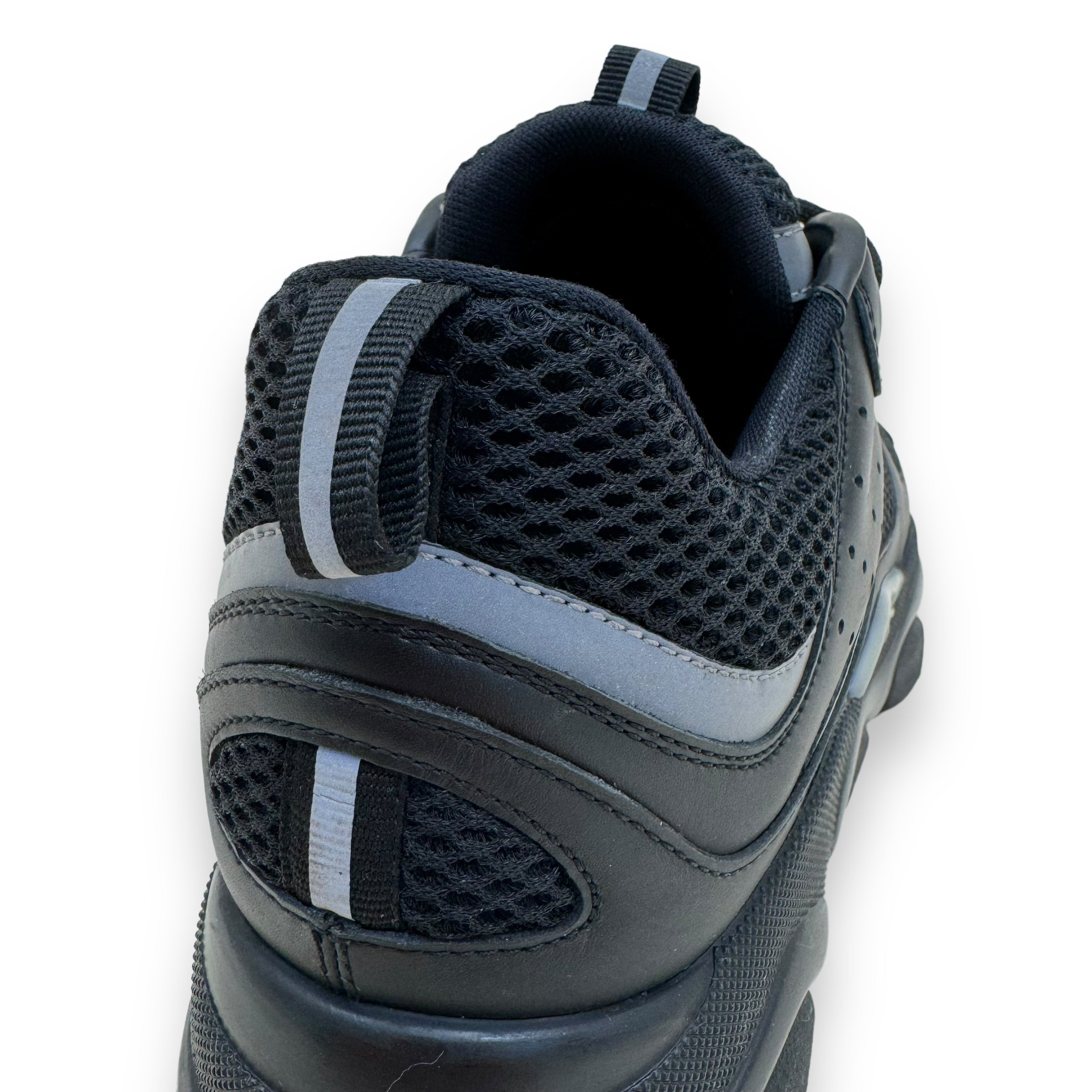 DIOR B22 SNEAKER BLACK UK9.5