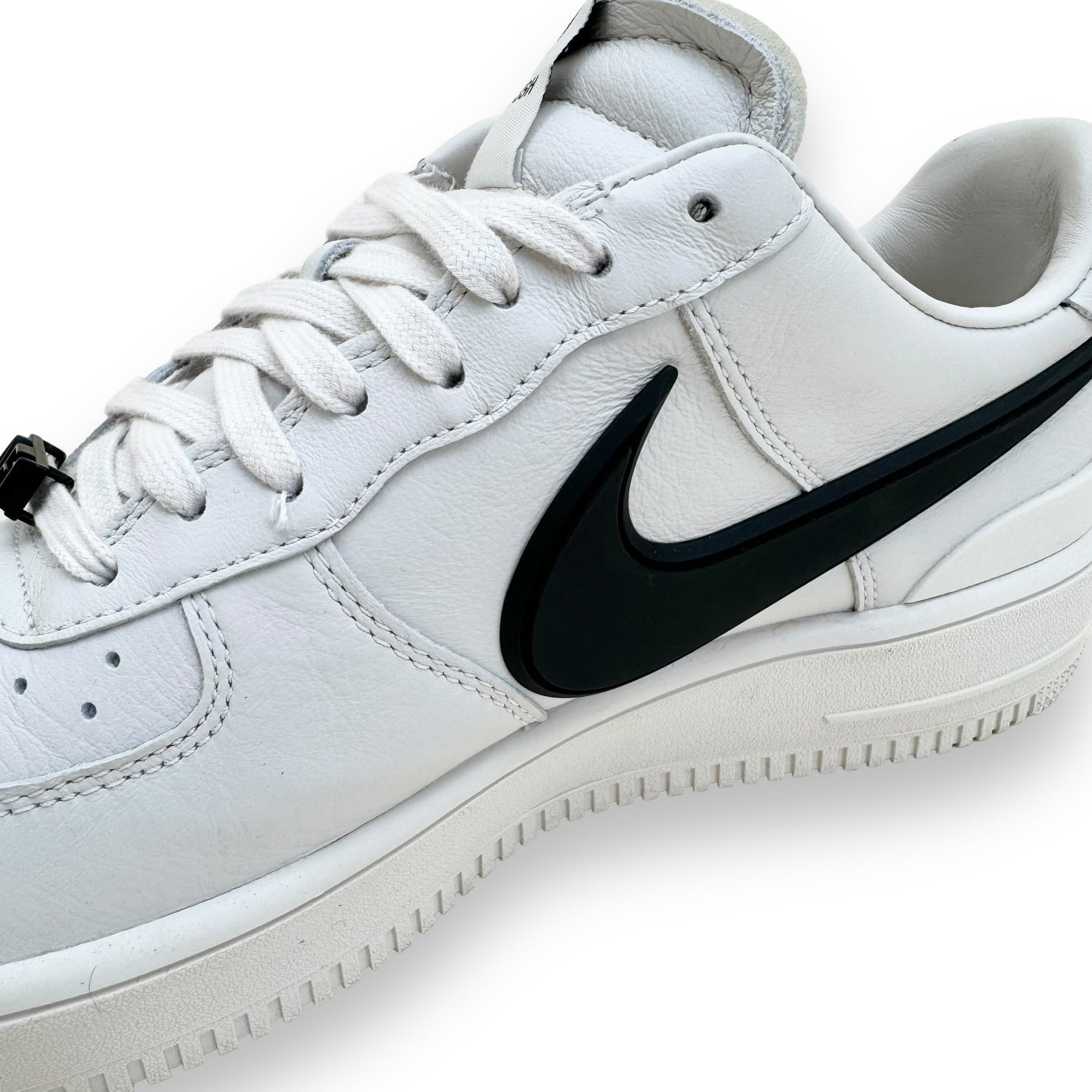 NIKE X AMBUSH AIR FORCE 1 LOW TOP SNEAKER WHITE UK10