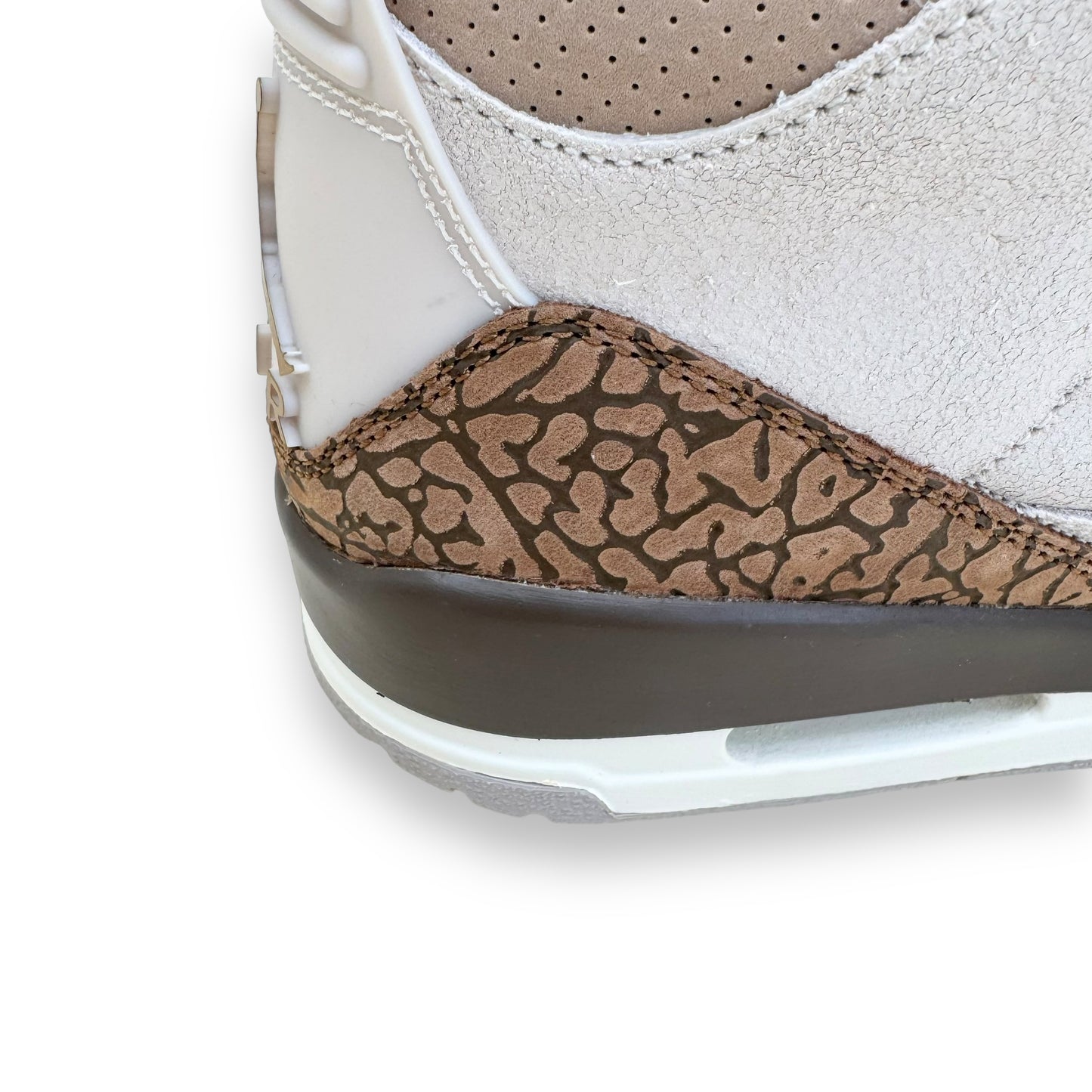 AIR JORDAN 3 RETRO PALOMINO SNEAKER BROWN UK10