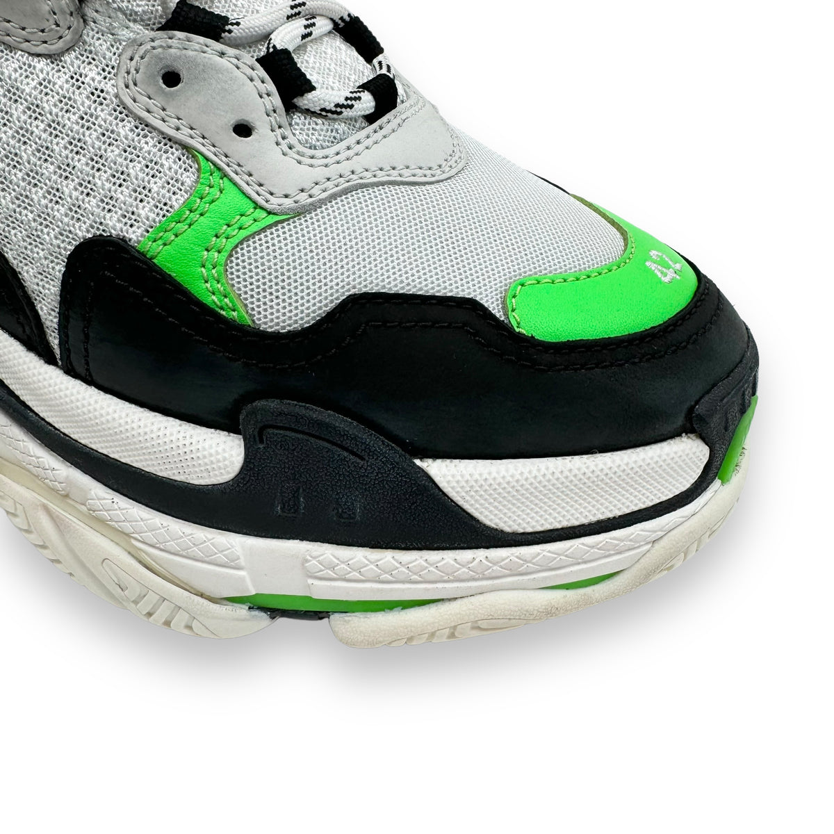 BALENCIAGA TRIPLE S SNEAKER BLACK / GREEN / WHITE UK8