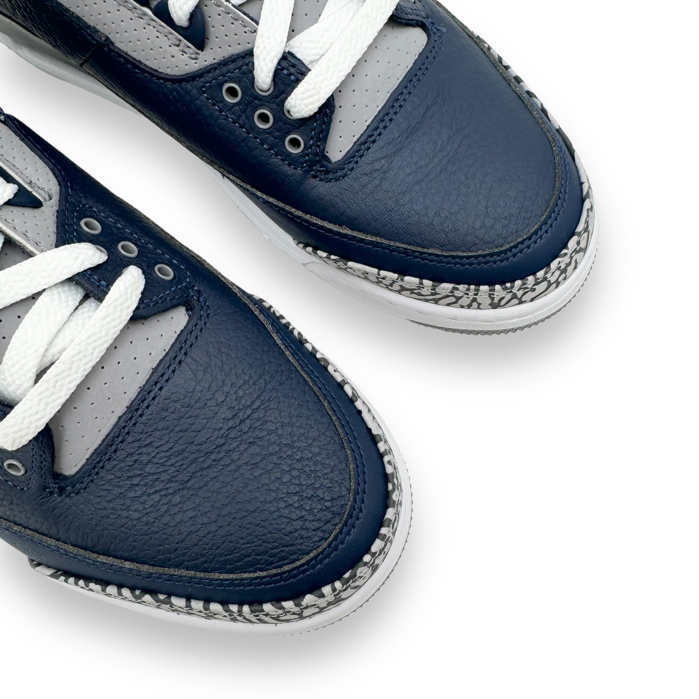 AIR JORDAN 3 RETRO GEORGETOWN SNEAKER NAVY / GREY UK8.5